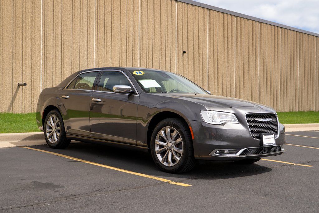 Used 2018 Chrysler 300 Limited with VIN 2C3CCAKG0JH300434 for sale in Milwaukee, WI