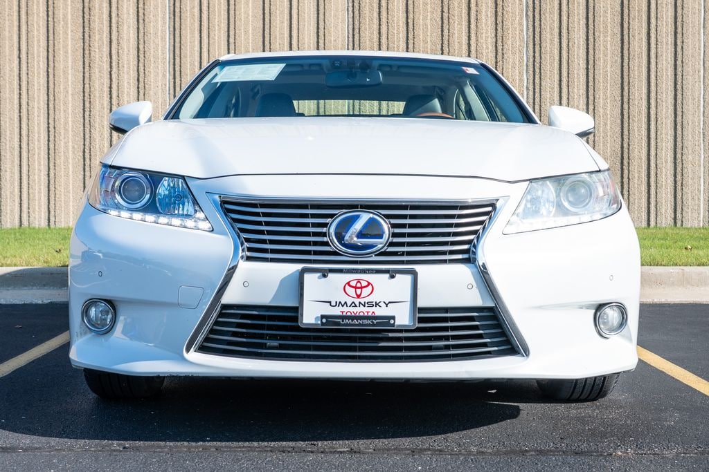 Used 2013 Lexus ES 300h  Sedan