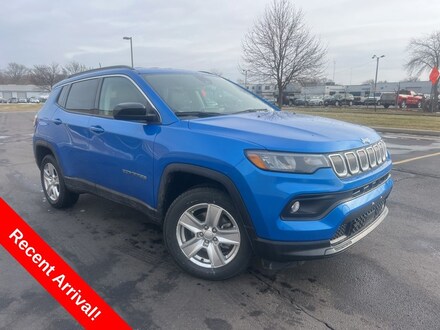 2022 Jeep Compass Latitude SUV