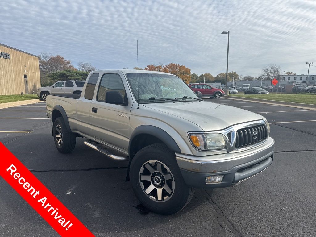 2004 Toyota Tacoma Base