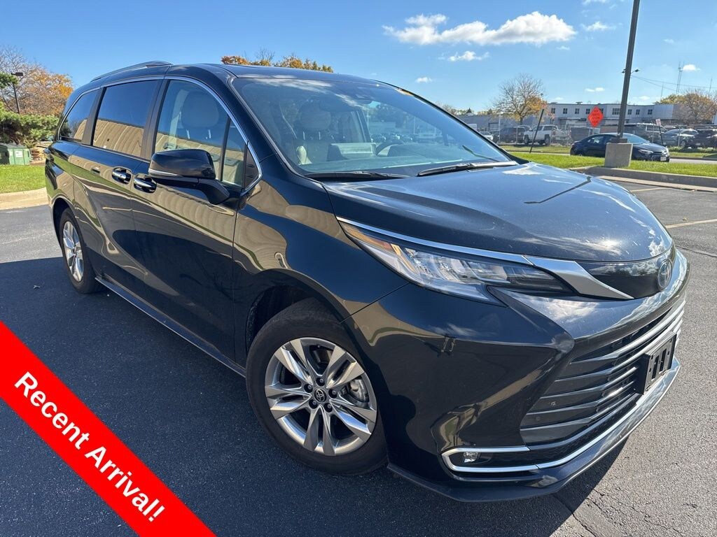 Certified 2023 Toyota Sienna Limited 7 Passenger Van Passenger Van