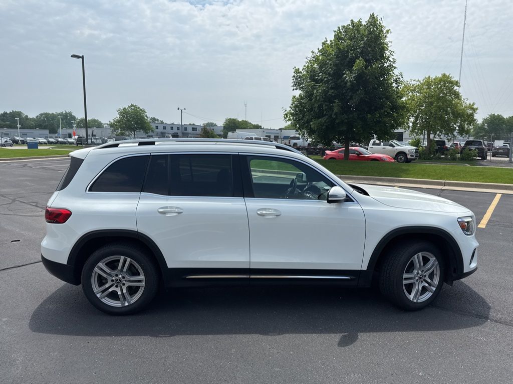 Used 2023 Mercedes-Benz GLB Base with VIN W1N4M4HB0PW318641 for sale in Milwaukee, WI