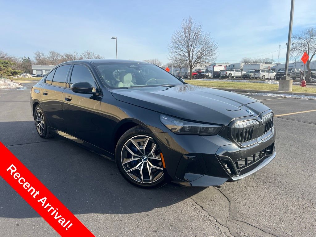 2025 BMW i5 40's photo