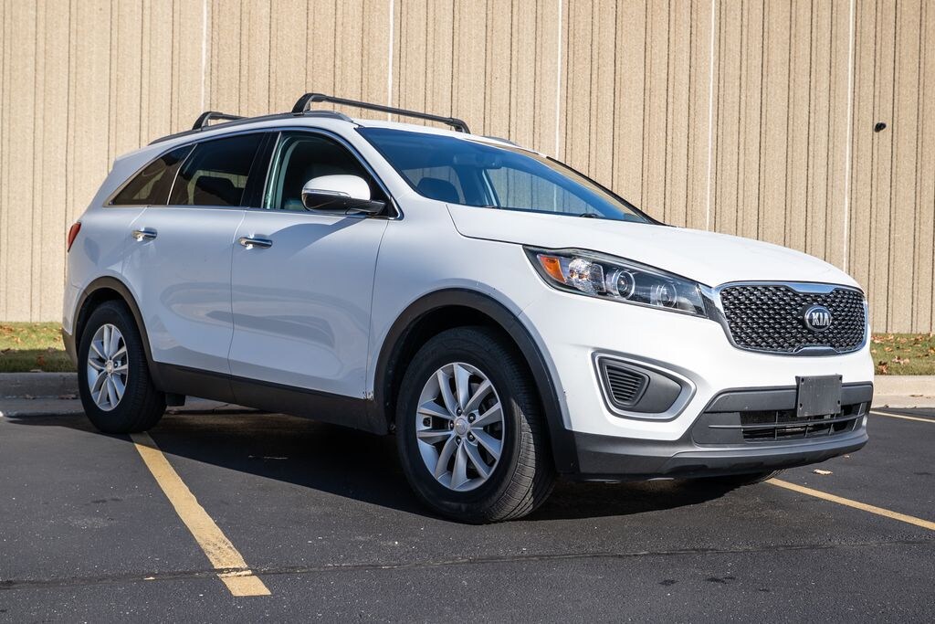 Used 2017 Kia Sorento 2.4L LX SUV
