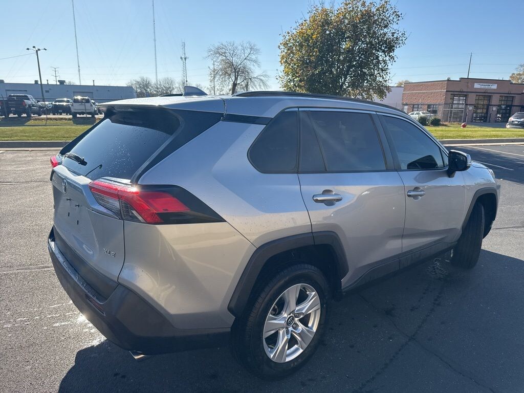 Used 2021 Toyota RAV4 XLE SUV