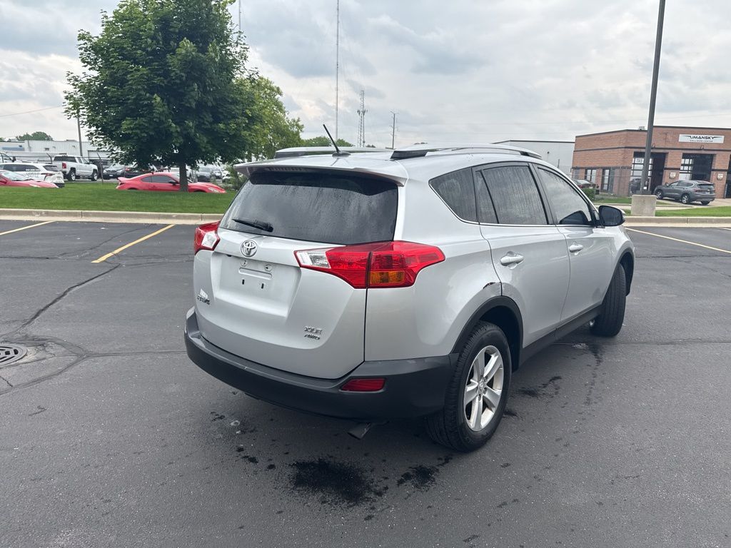 Used 2014 Toyota RAV4 XLE with VIN 2T3RFREV7EW144002 for sale in Milwaukee, WI