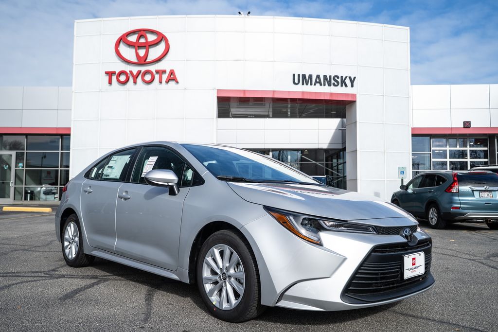 2026 Toyota Corolla LE