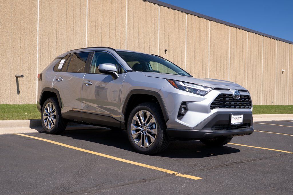 Used 2025 Toyota RAV4 XLE Premium with VIN 2T3A1RFV1SW527083 for sale in Milwaukee, WI