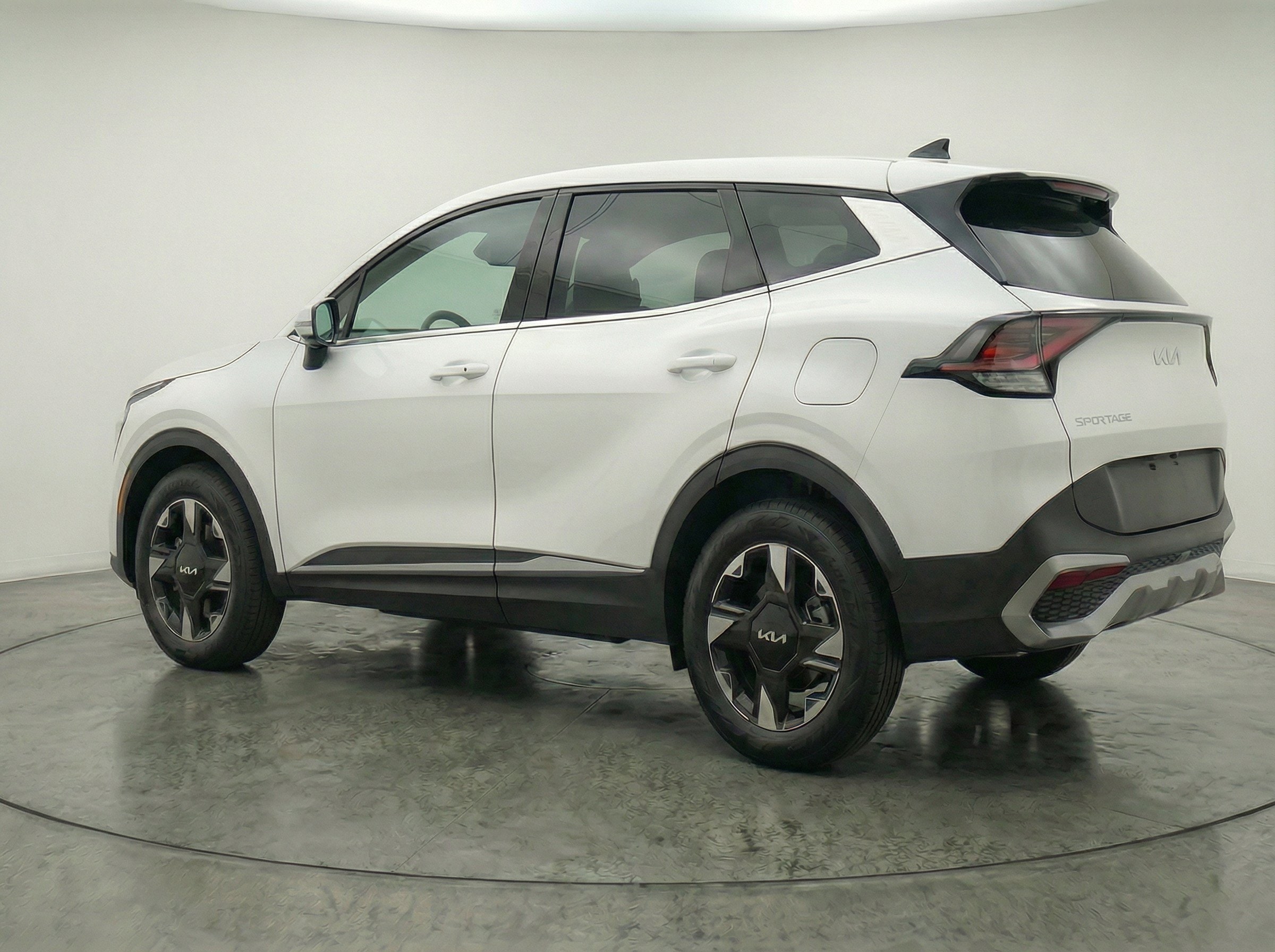 Thumbnail: 2026 Kia Sportage - 6