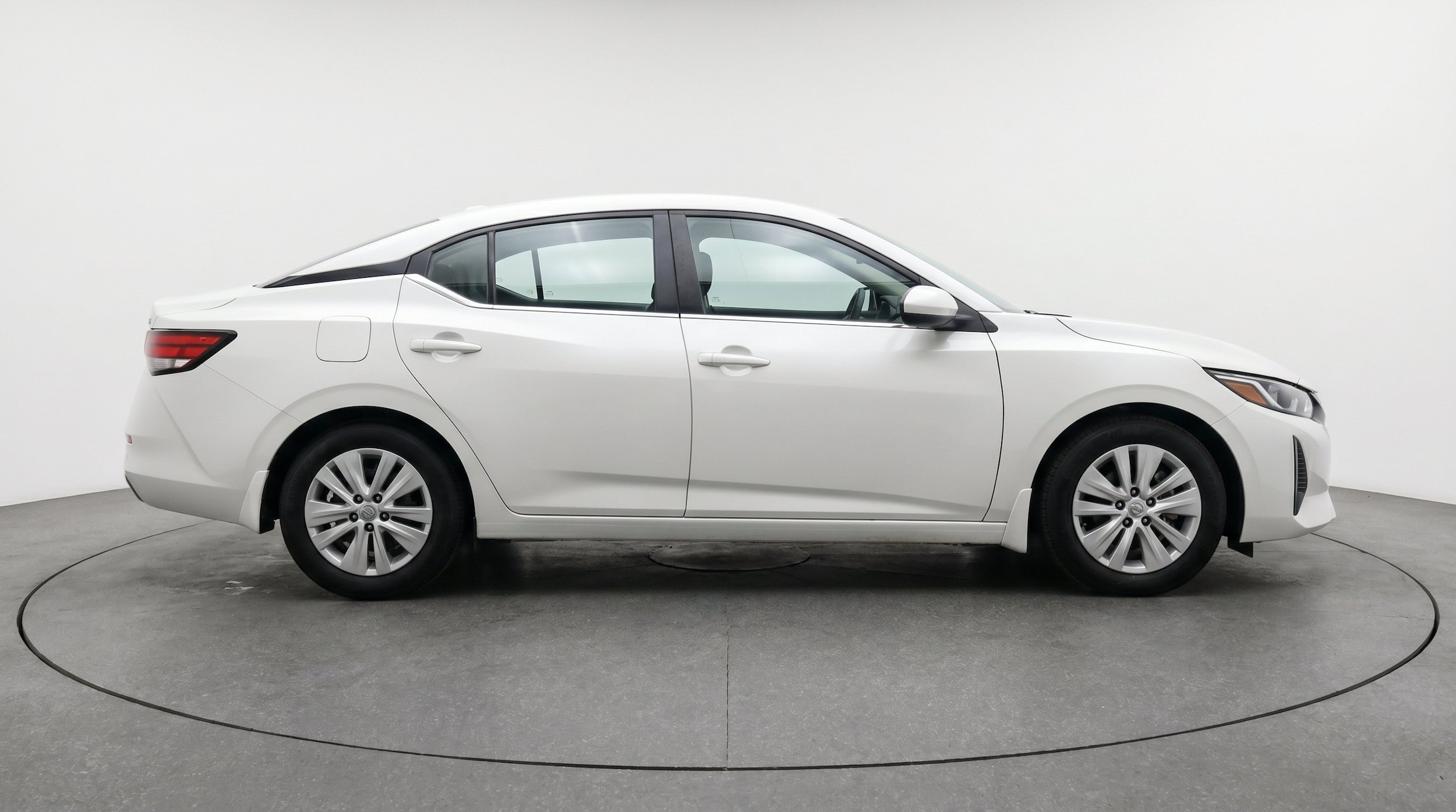 Thumbnail: 2025 Nissan Sentra - 11