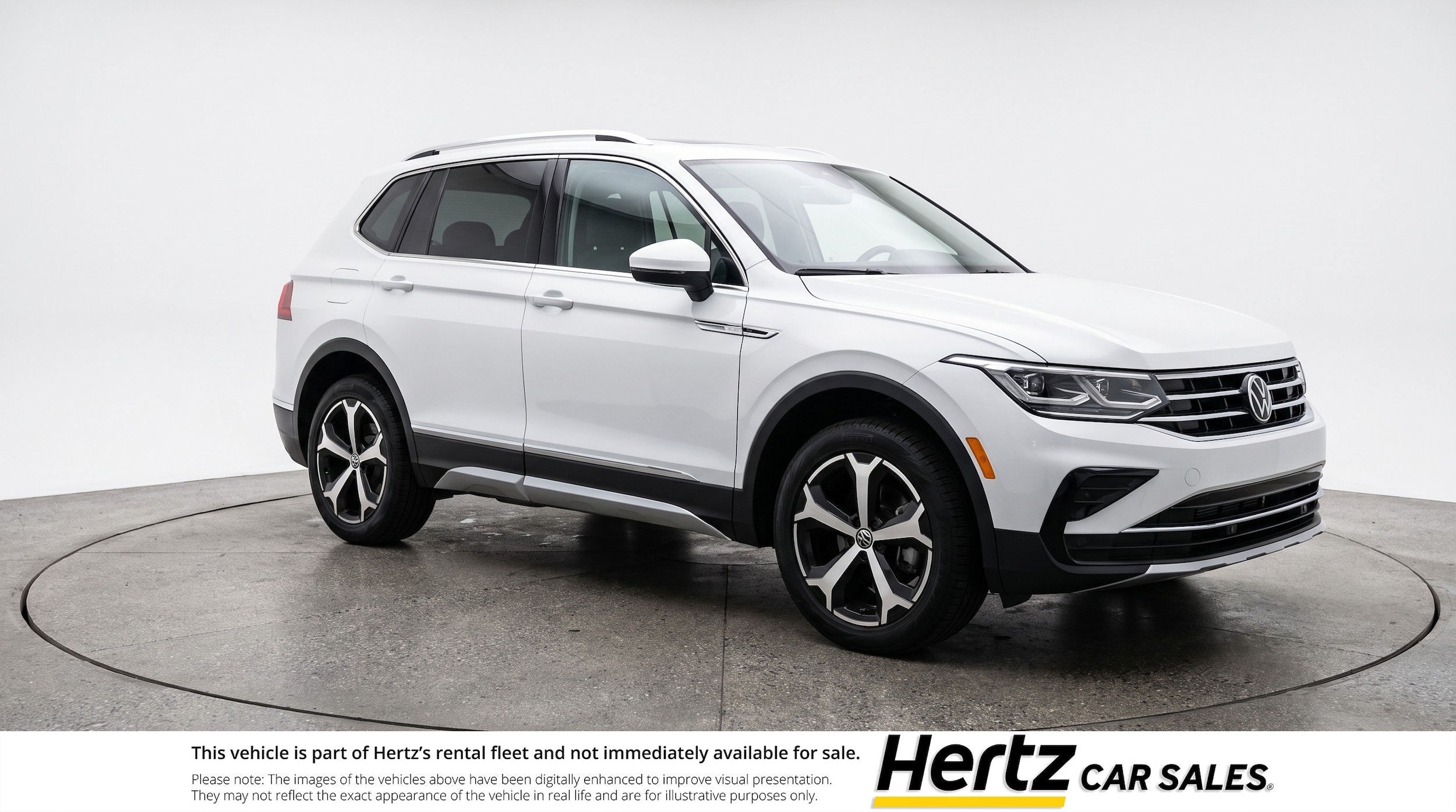 Thumbnail: 2026 Volkswagen Tiguan - 1