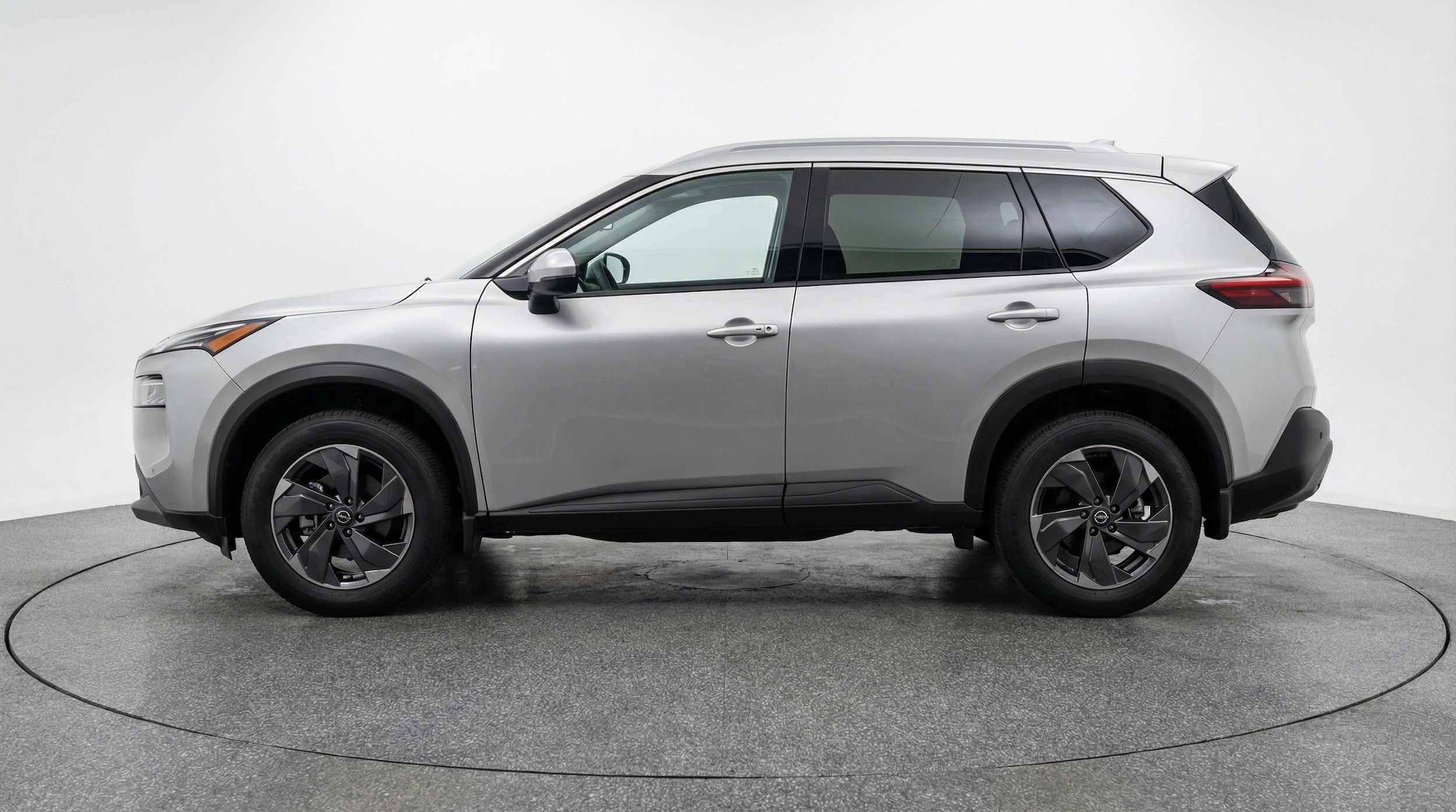 Thumbnail: 2025 Nissan Rogue - 4