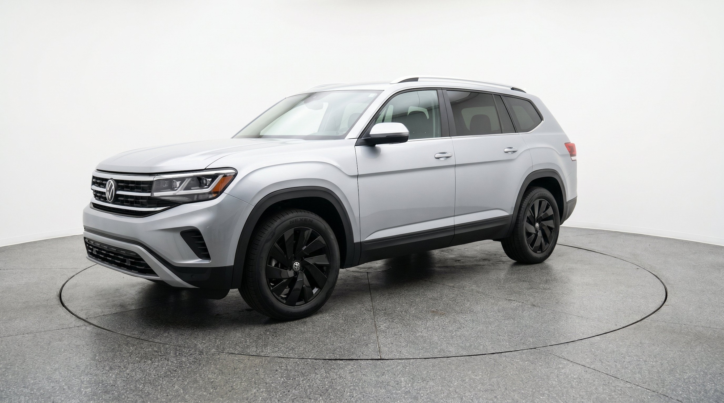 Thumbnail: 2026 Volkswagen Atlas - 3