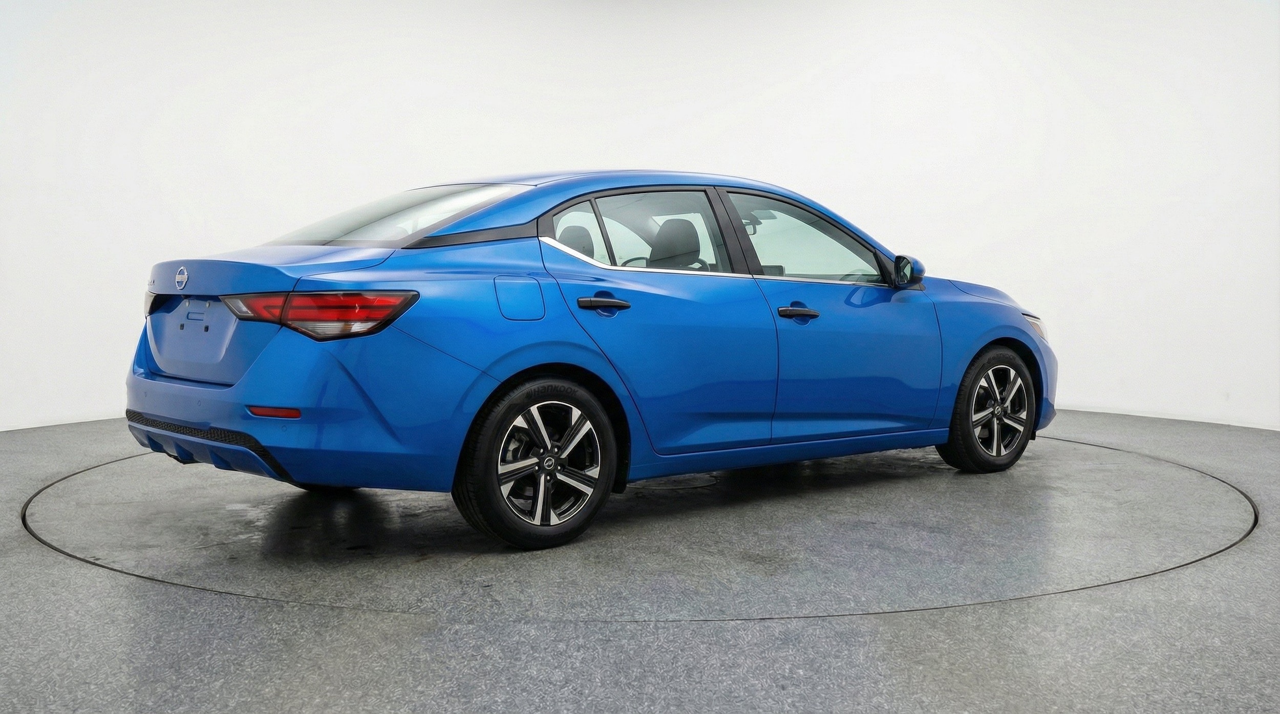 Thumbnail: 2025 Nissan Sentra - 9