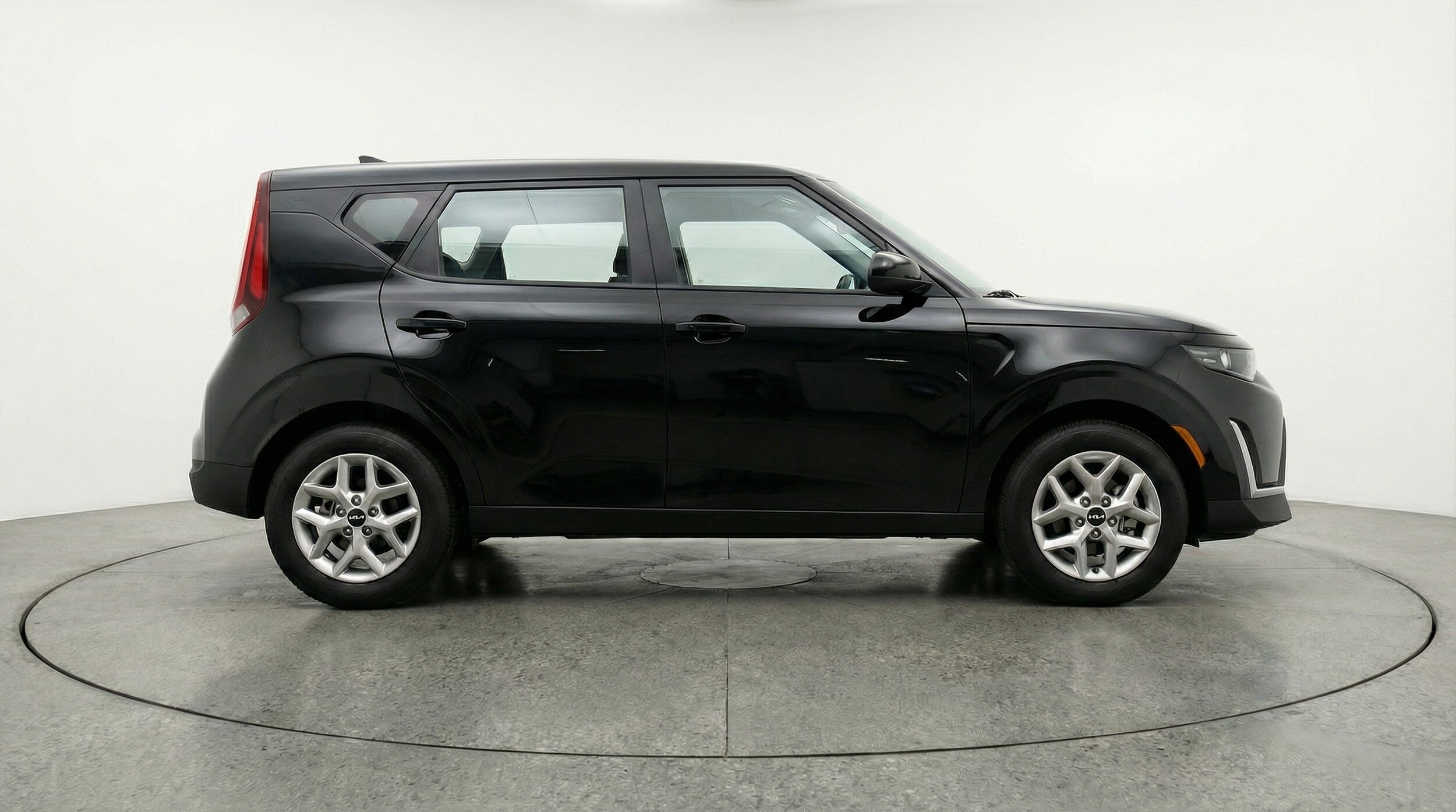 Thumbnail: 2025 Kia Soul - 8