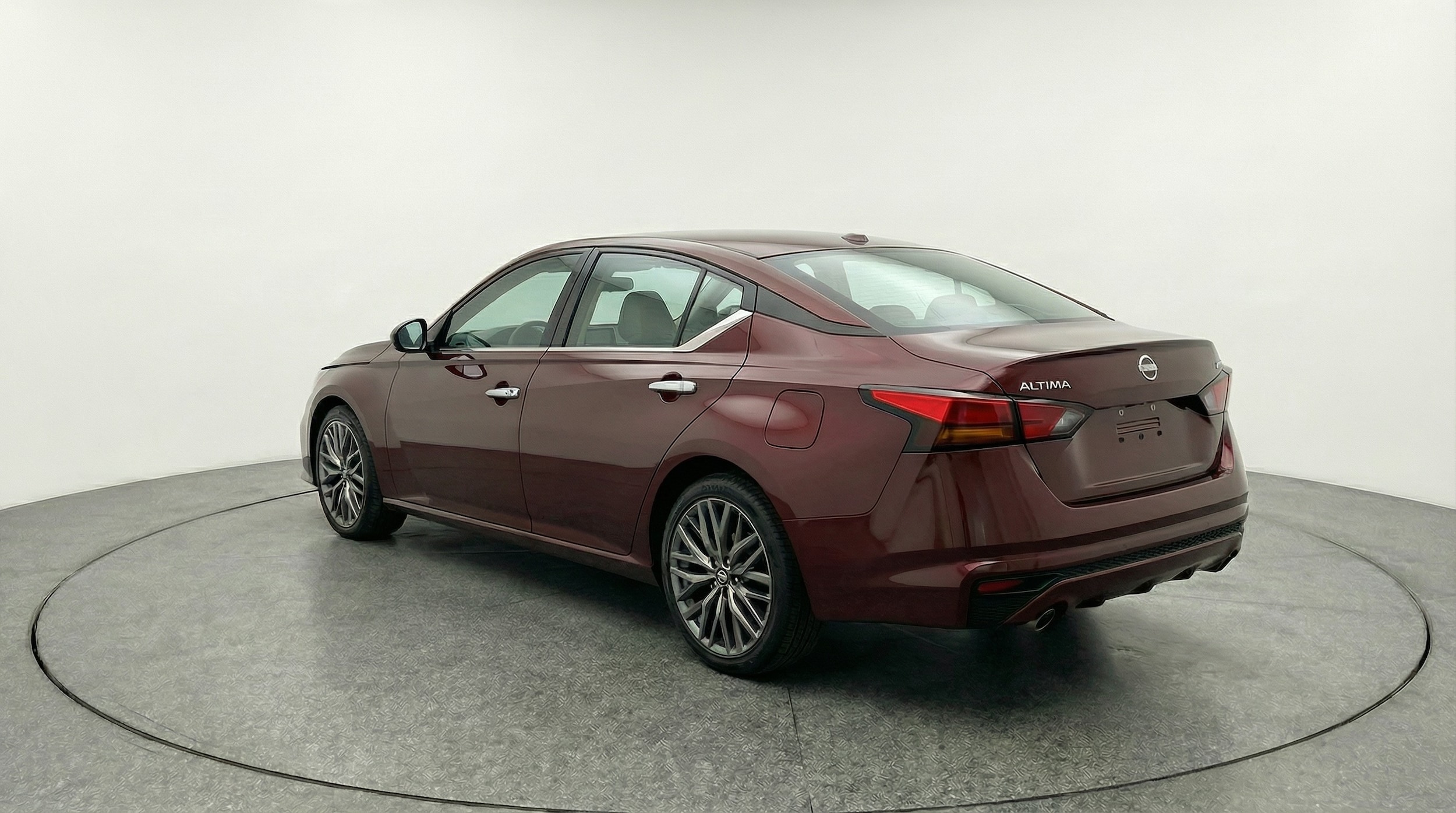 Thumbnail: 2025 Nissan Altima - 7