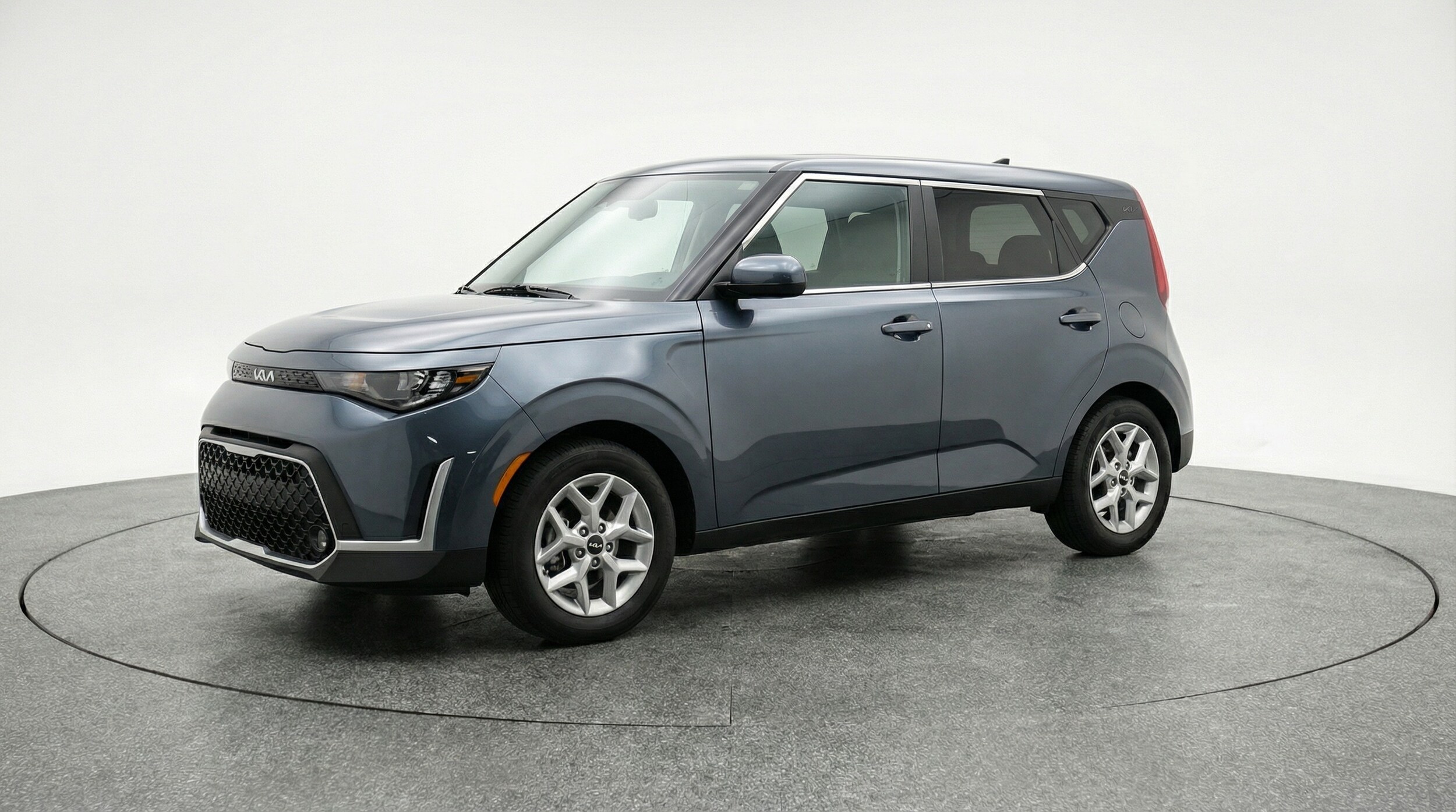 Thumbnail: 2025 Kia Soul - 3