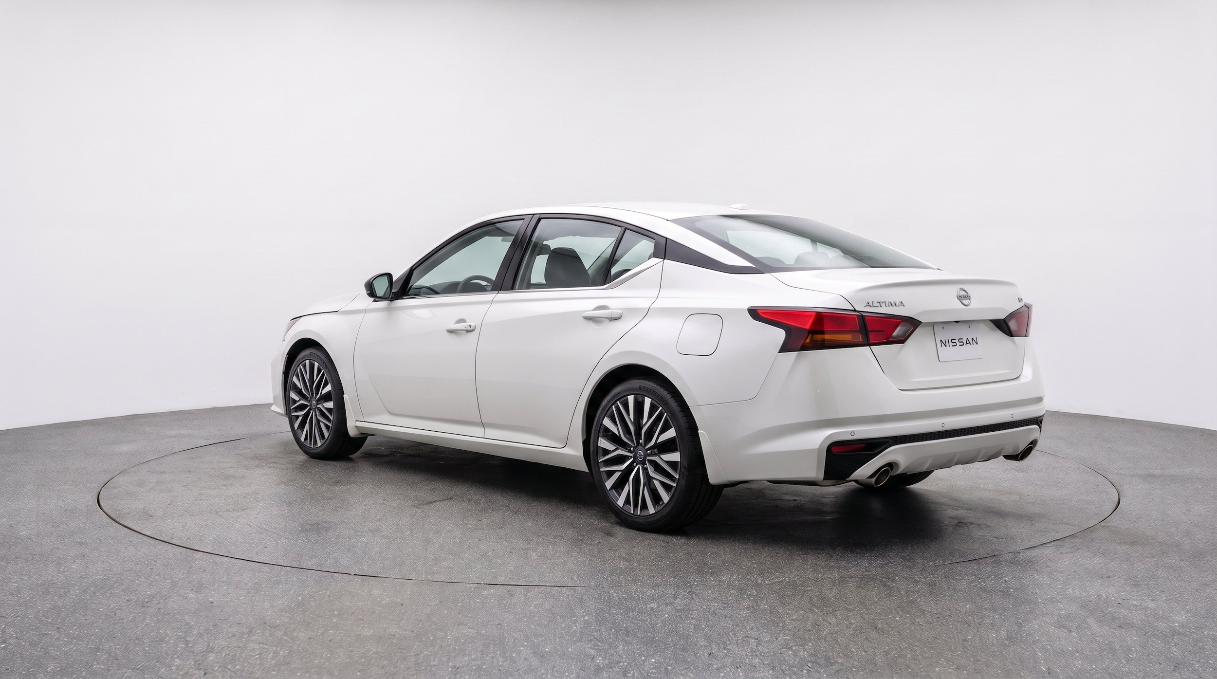 Thumbnail: 2025 Nissan Altima - 6