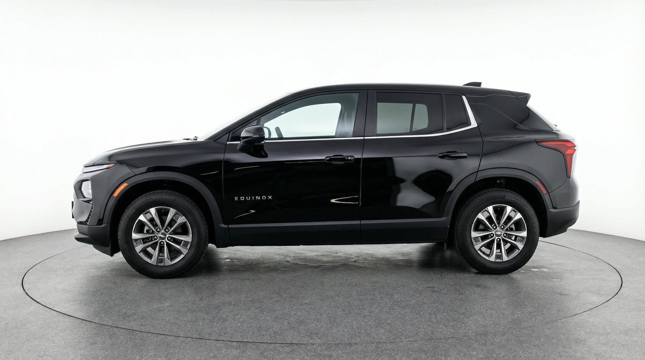 Thumbnail: 2025 Chevrolet Equinox - 4