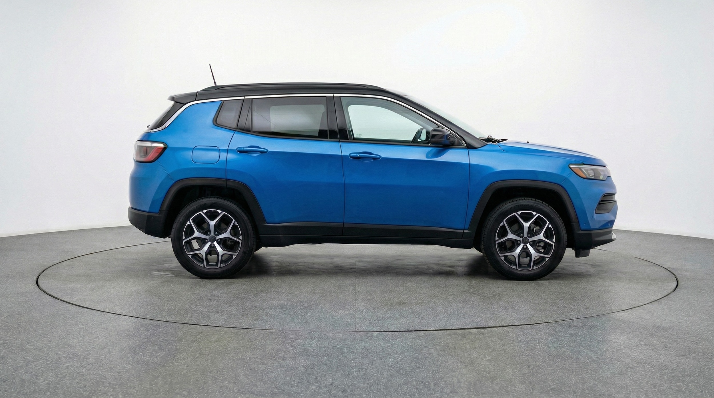 Thumbnail: 2025 Jeep Compass - 8