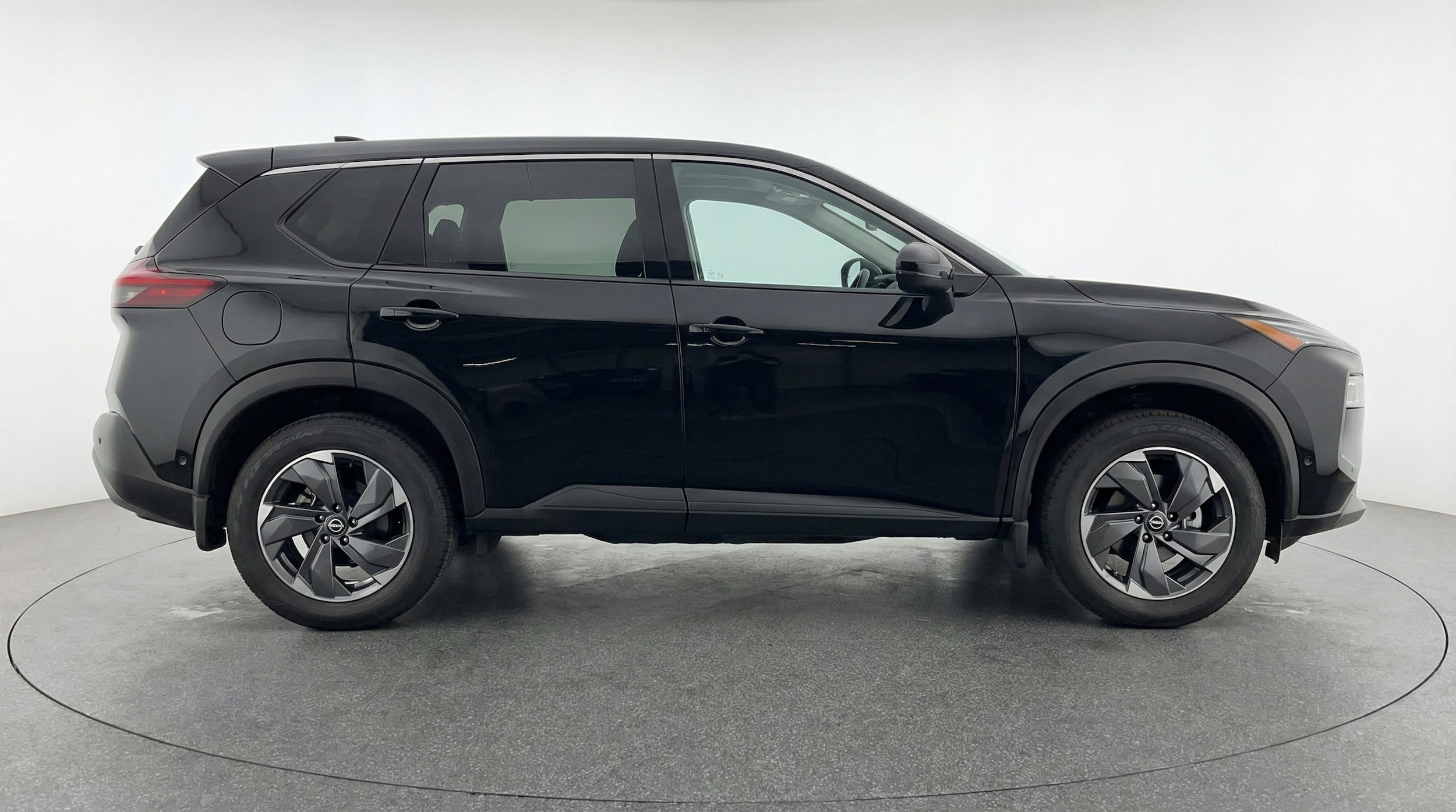 Thumbnail: 2025 Nissan Rogue - 8