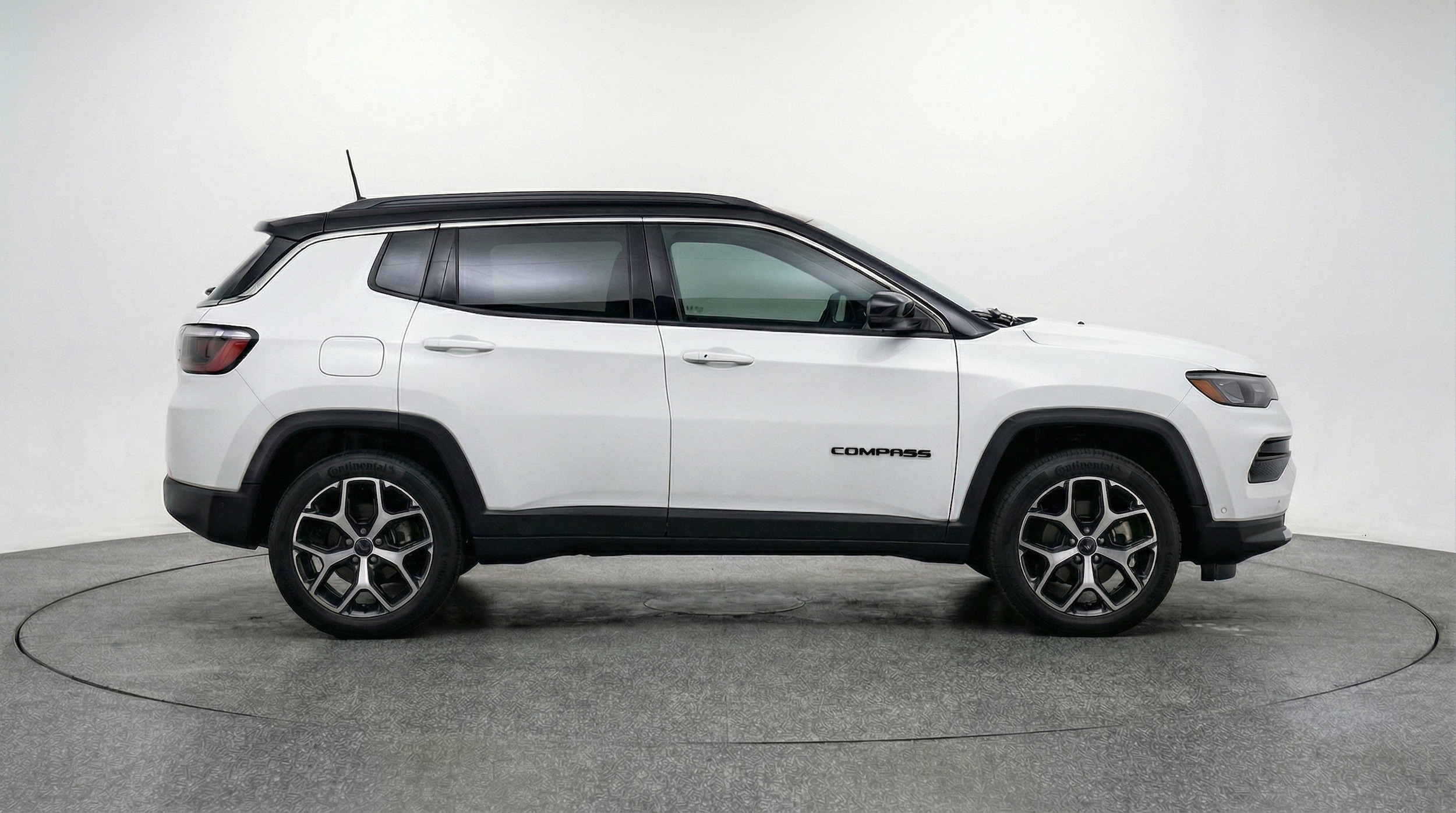 Thumbnail: 2025 Jeep Compass - 8