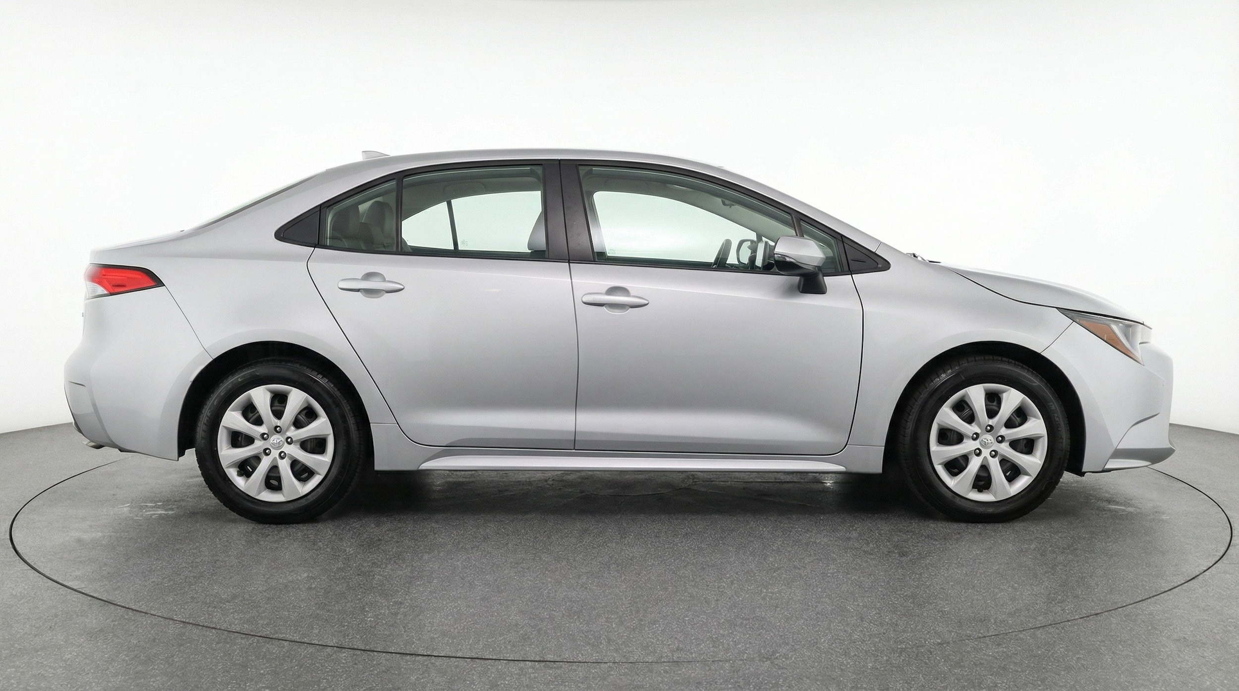 Thumbnail: 2025 Toyota Corolla - 11