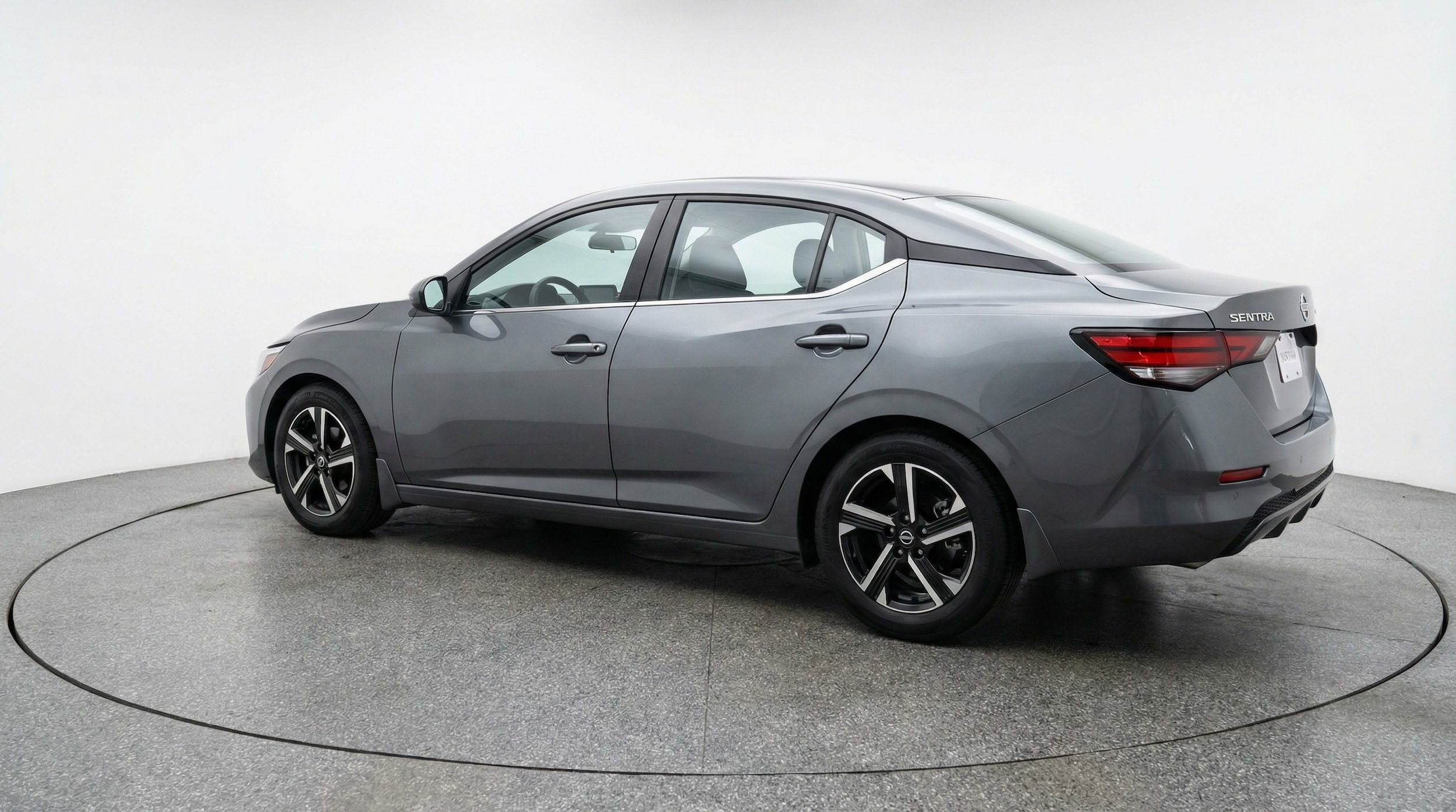 Thumbnail: 2025 Nissan Sentra - 5