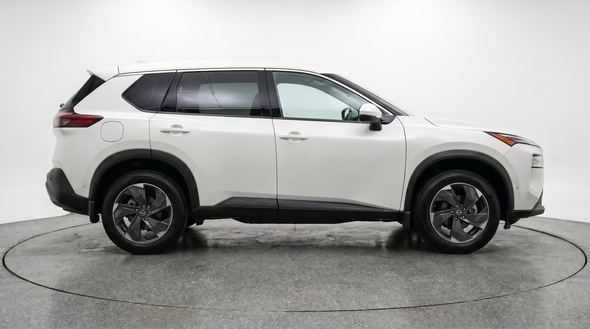 Thumbnail: 2025 Nissan Rogue - 11