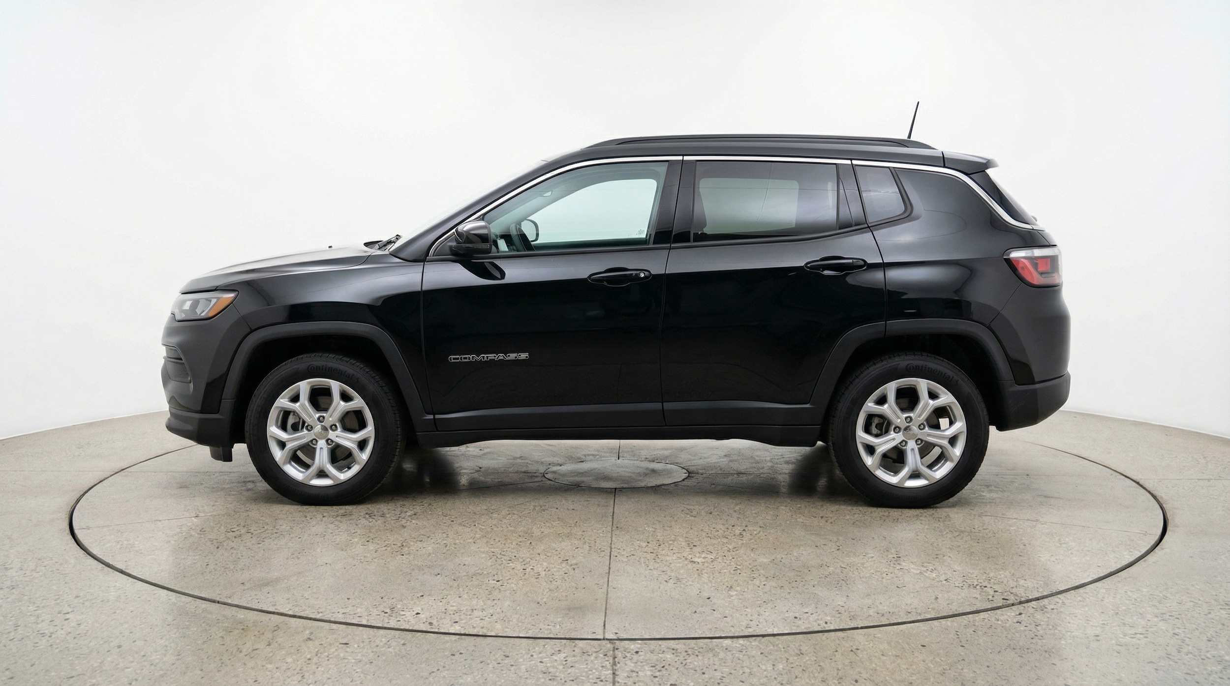 Thumbnail: 2025 Jeep Compass - 4
