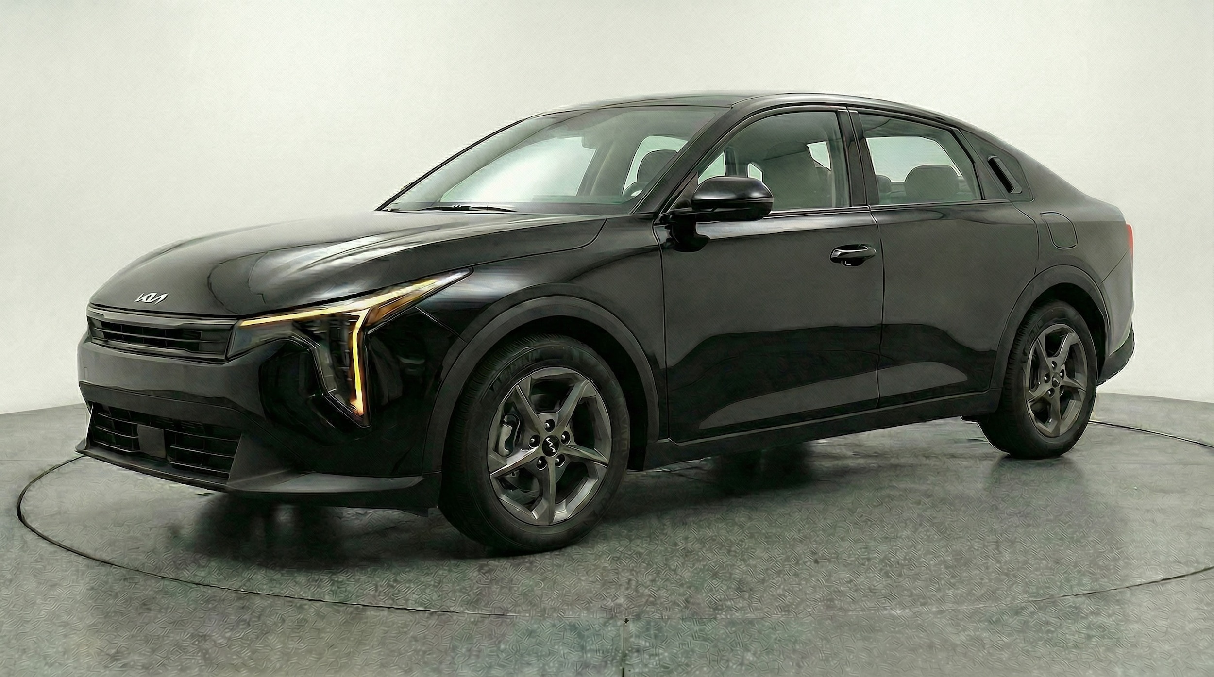 Thumbnail: 2025 Kia K4 - 3