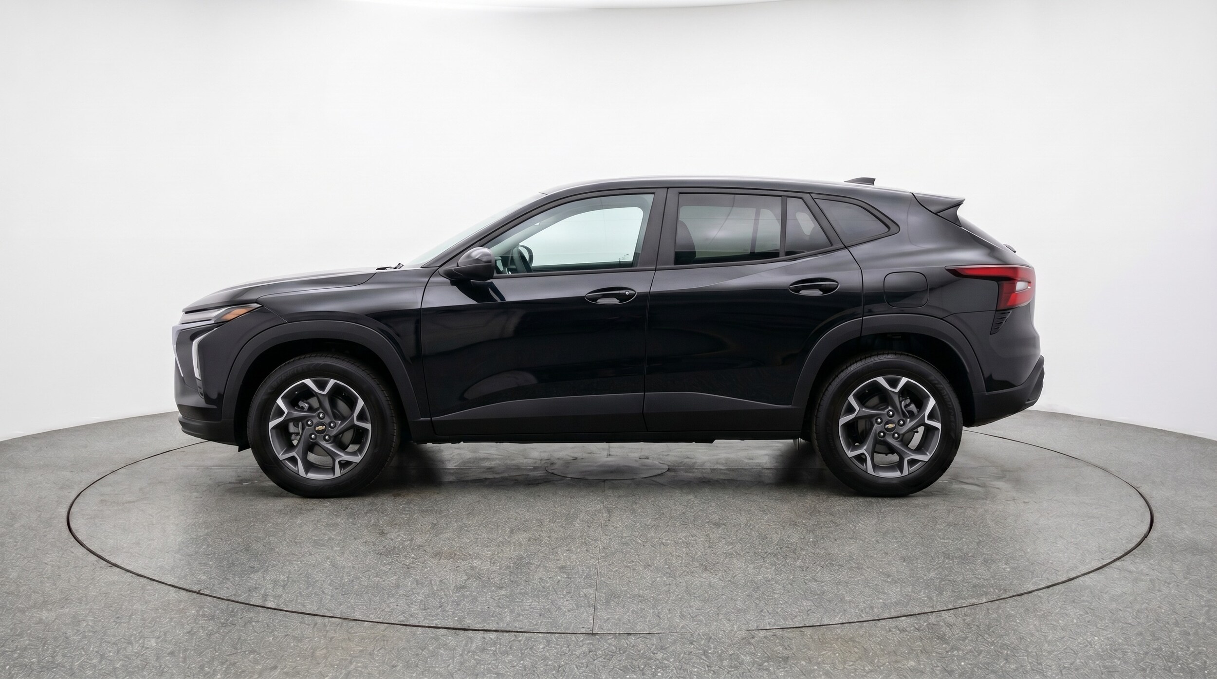Thumbnail: 2025 Chevrolet Trax - 4