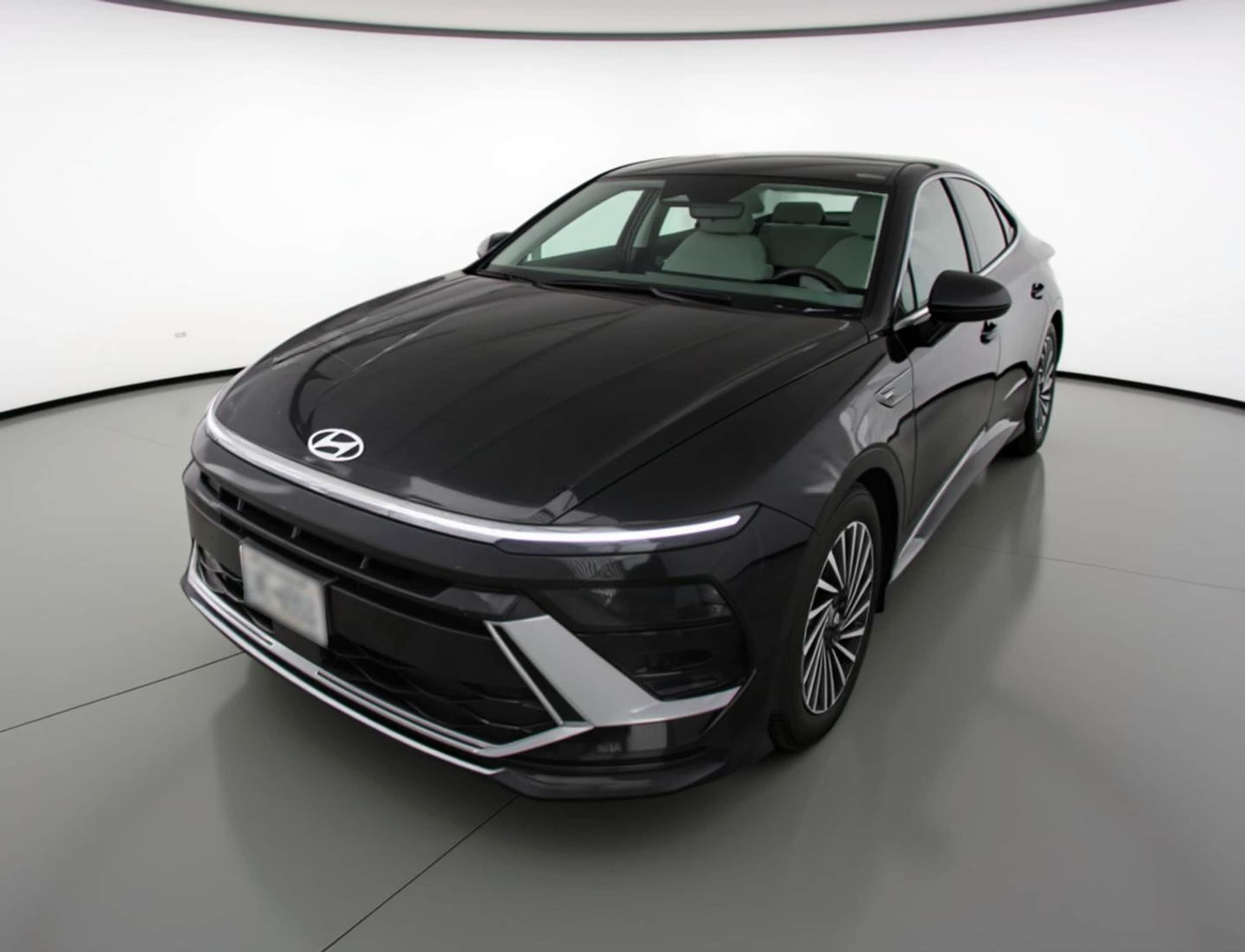 Thumbnail: 2025 Hyundai Sonata - 3