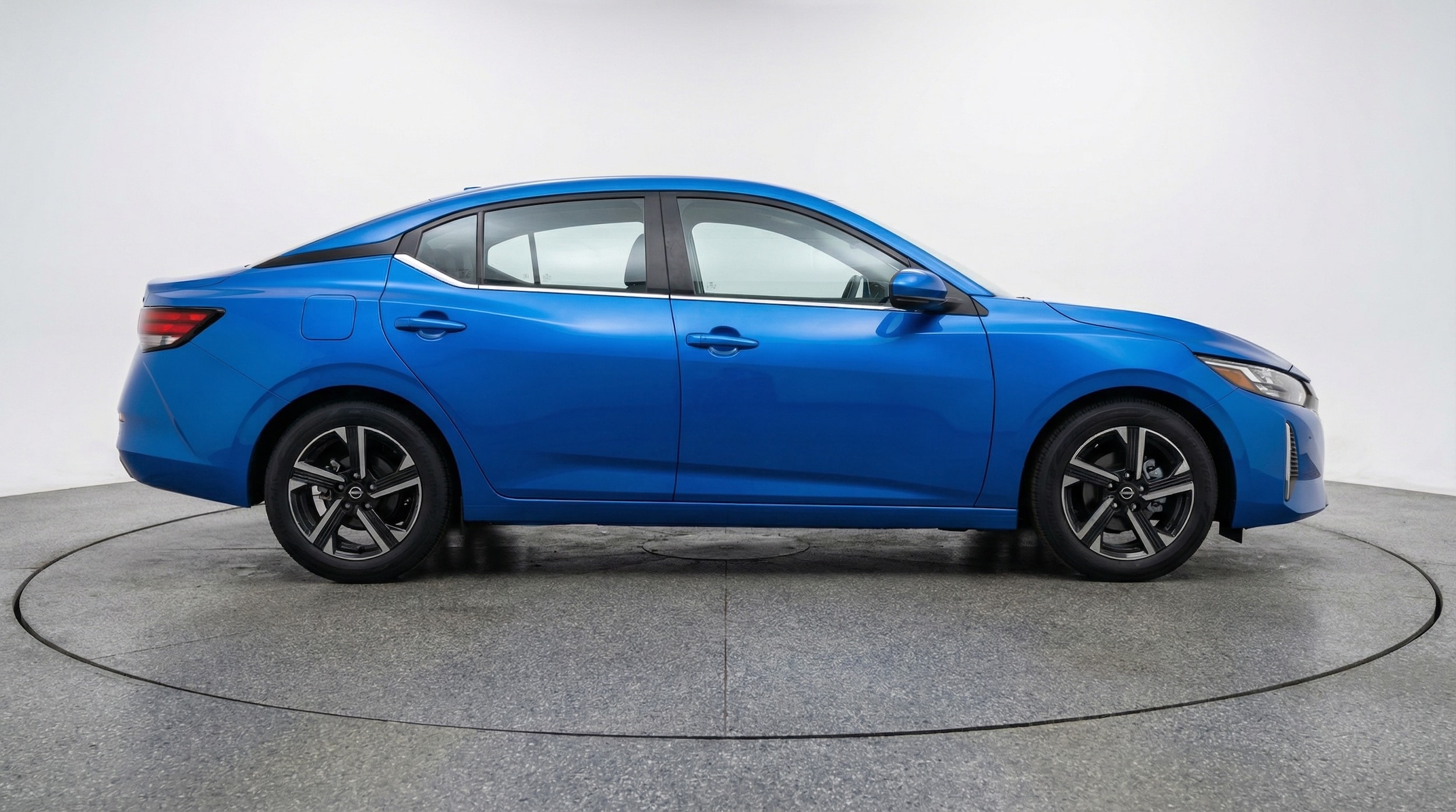 Thumbnail: 2025 Nissan Sentra - 8