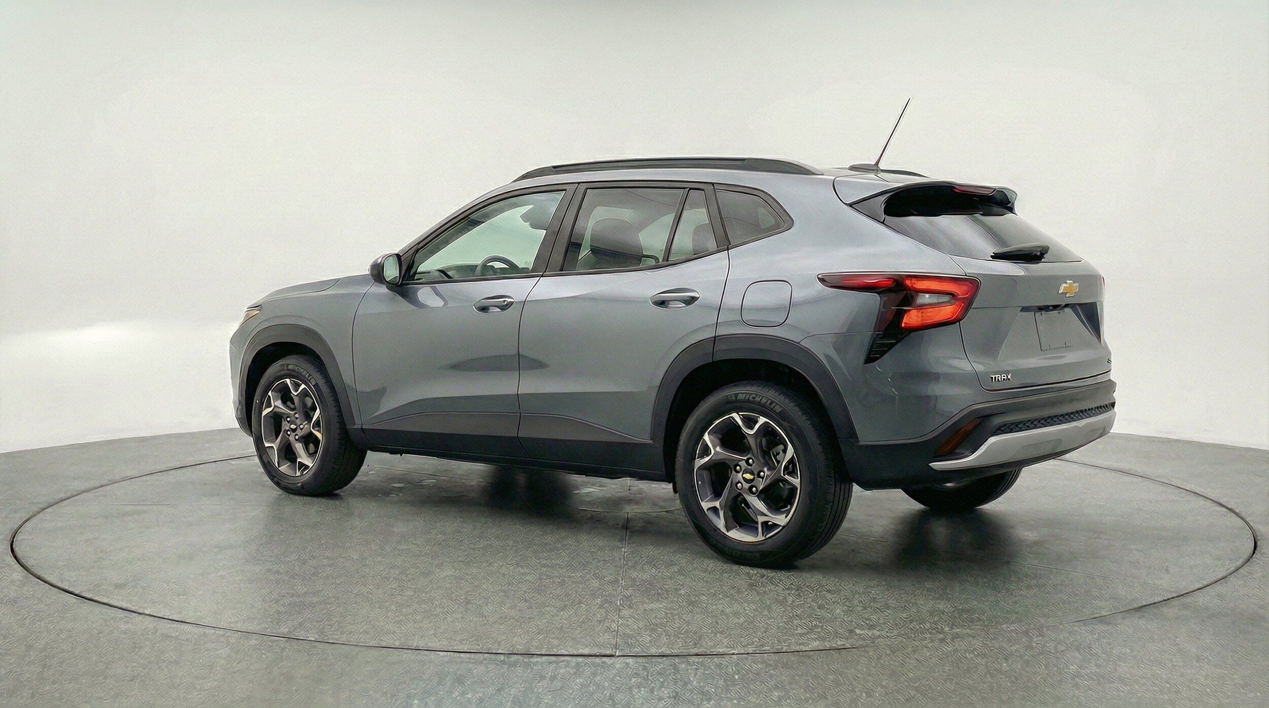 Thumbnail: 2025 Chevrolet Trax - 6
