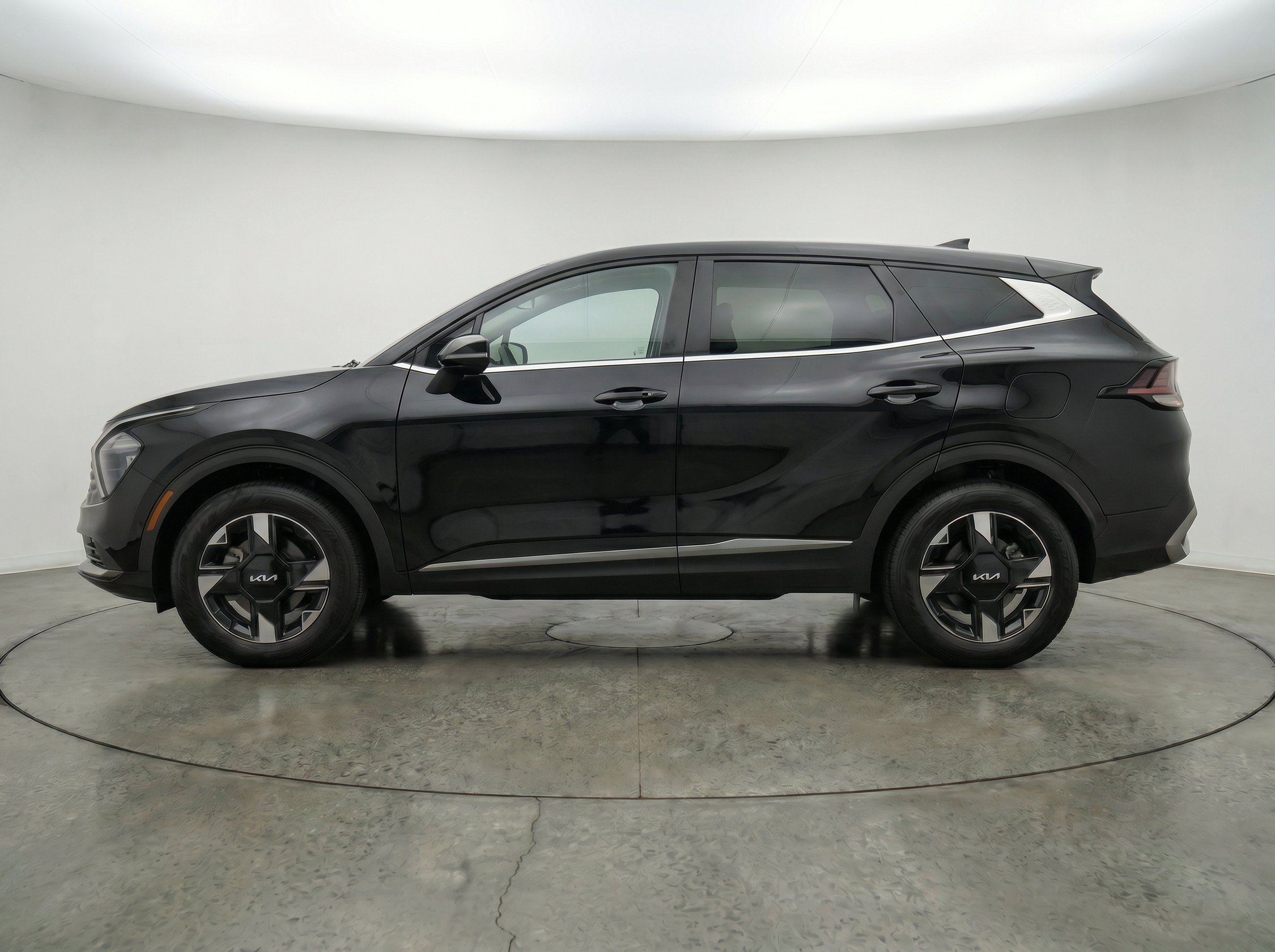 Thumbnail: 2026 Kia Sportage - 5