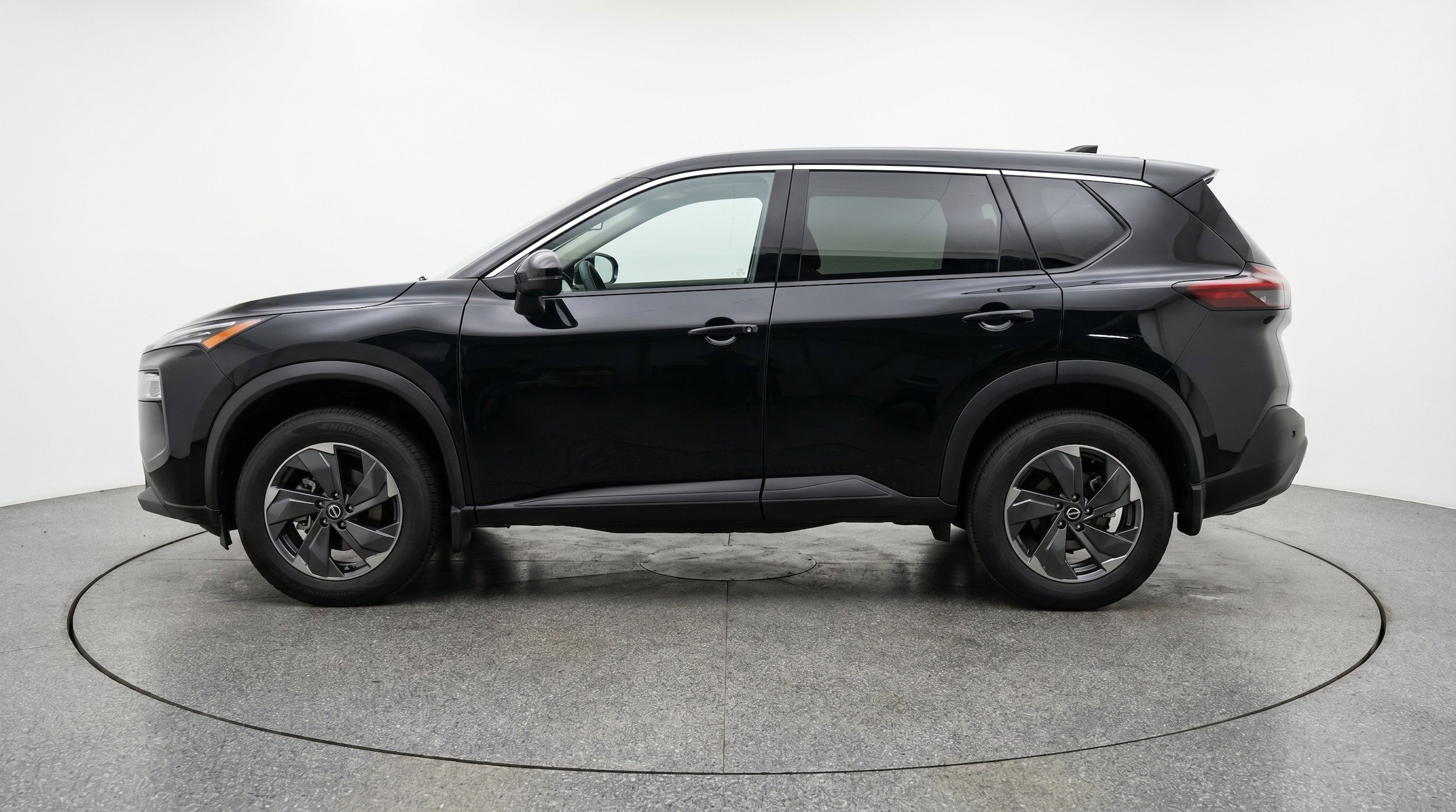 Thumbnail: 2025 Nissan Rogue - 5