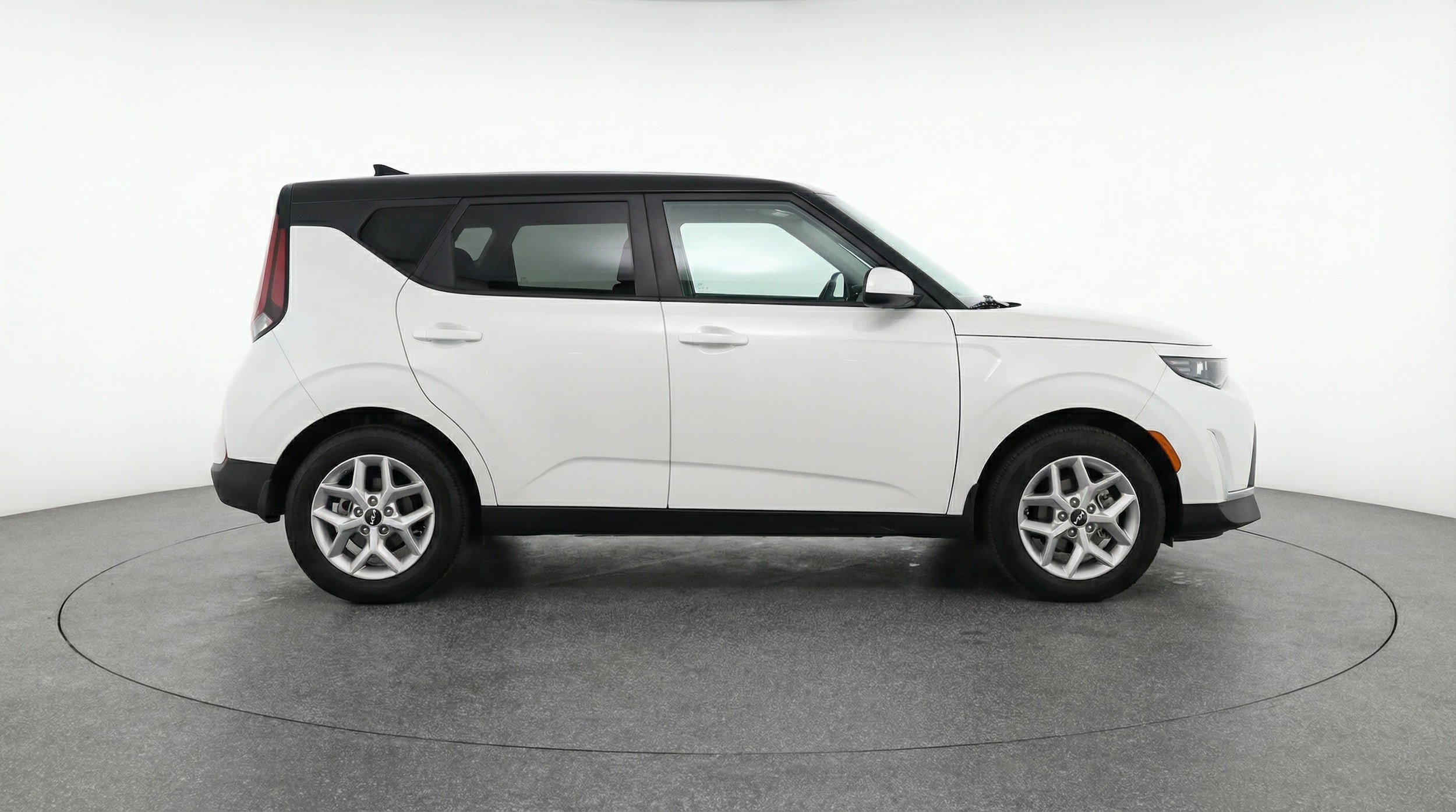 Thumbnail: 2025 Kia Soul - 8