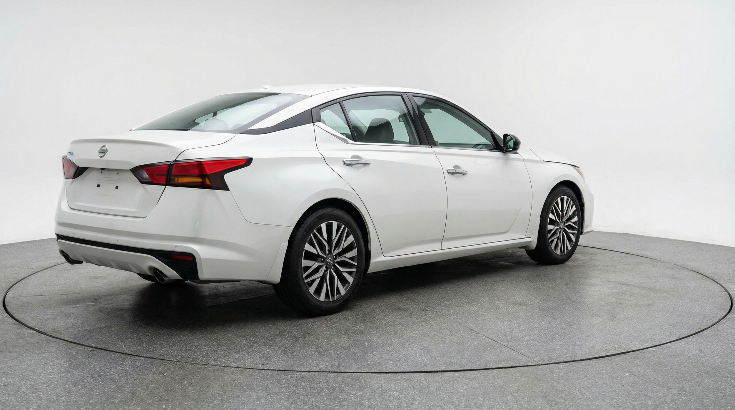 Thumbnail: 2025 Nissan Altima - 7