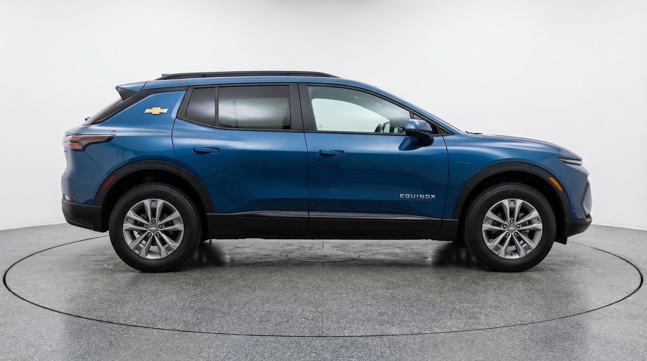 Thumbnail: 2025 Chevrolet Equinox - 8