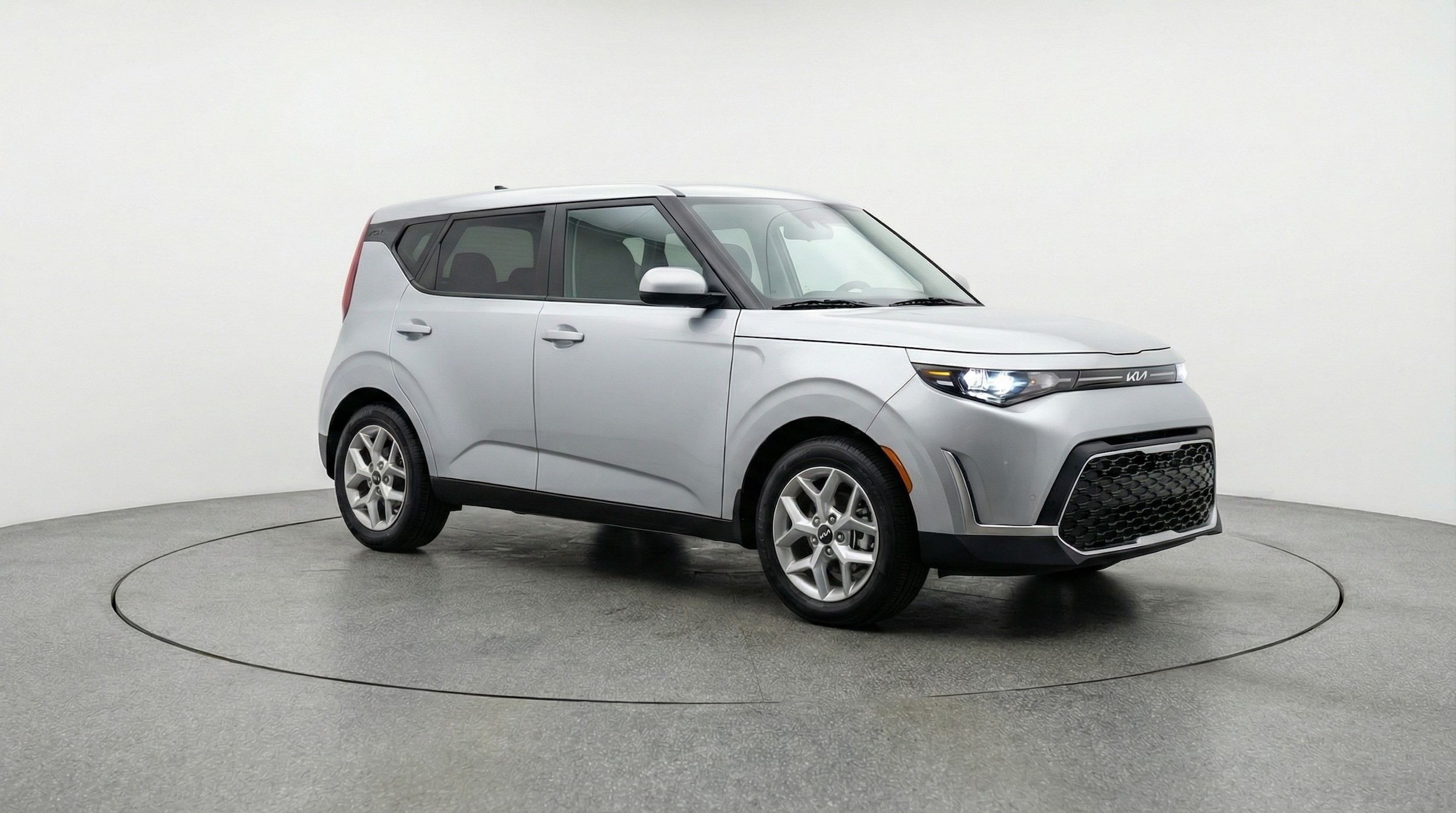 Thumbnail: 2025 Kia Soul - 1