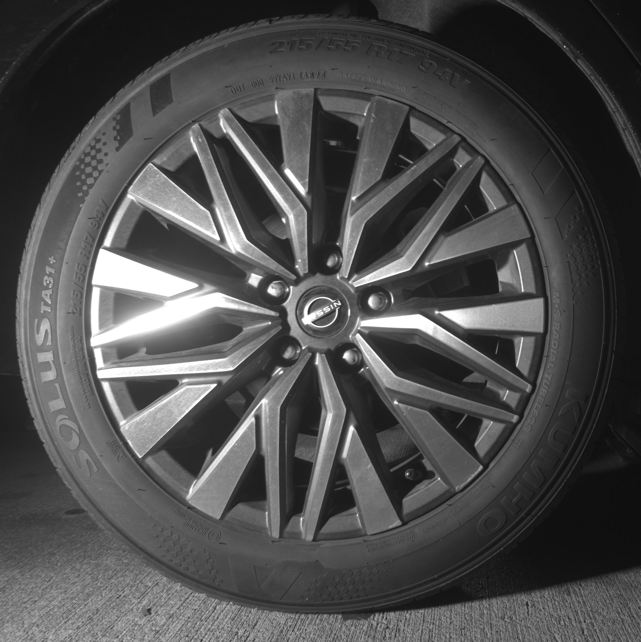 Thumbnail: 2025 Nissan Altima - 12