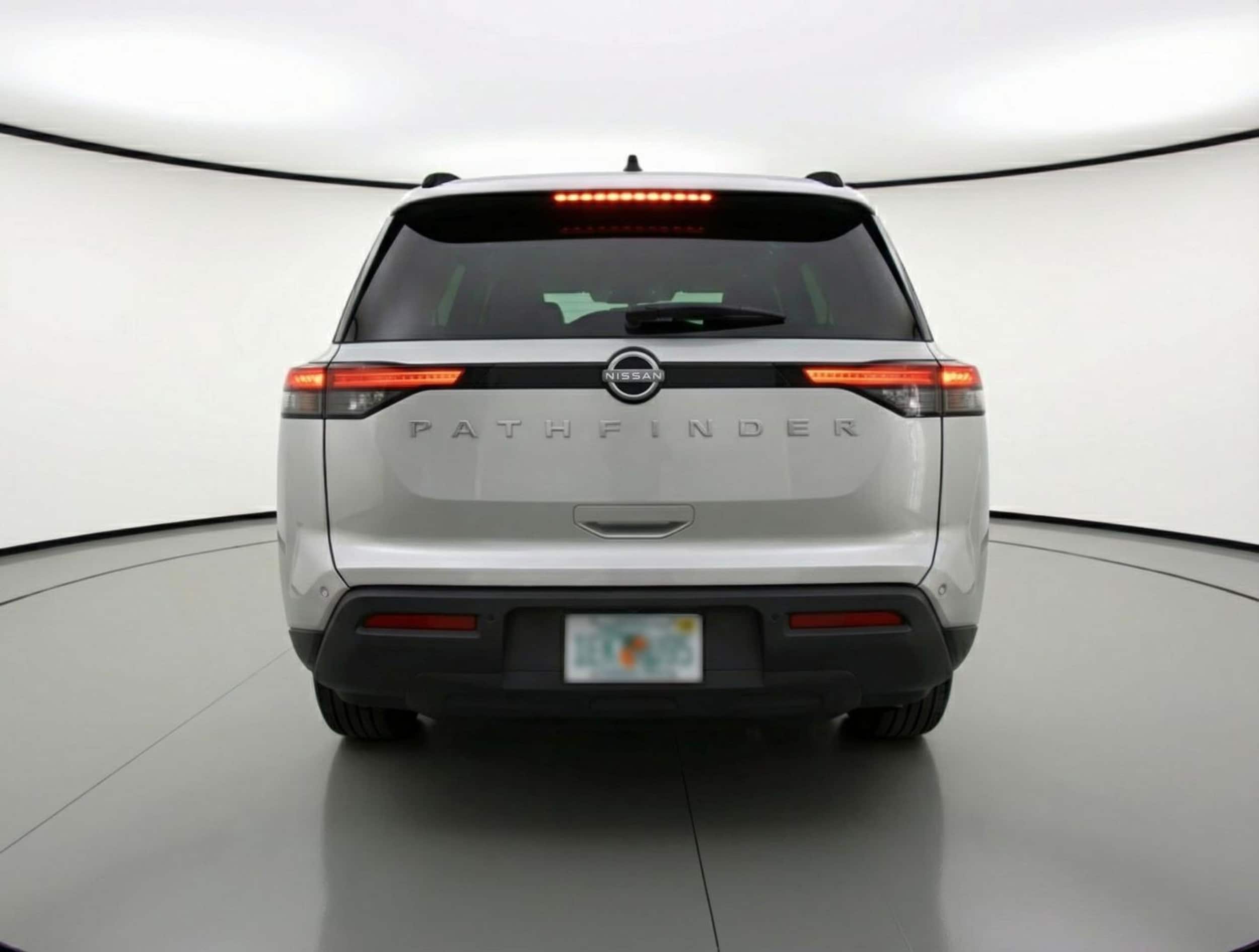 Thumbnail: 2025 Nissan Pathfinder - 6