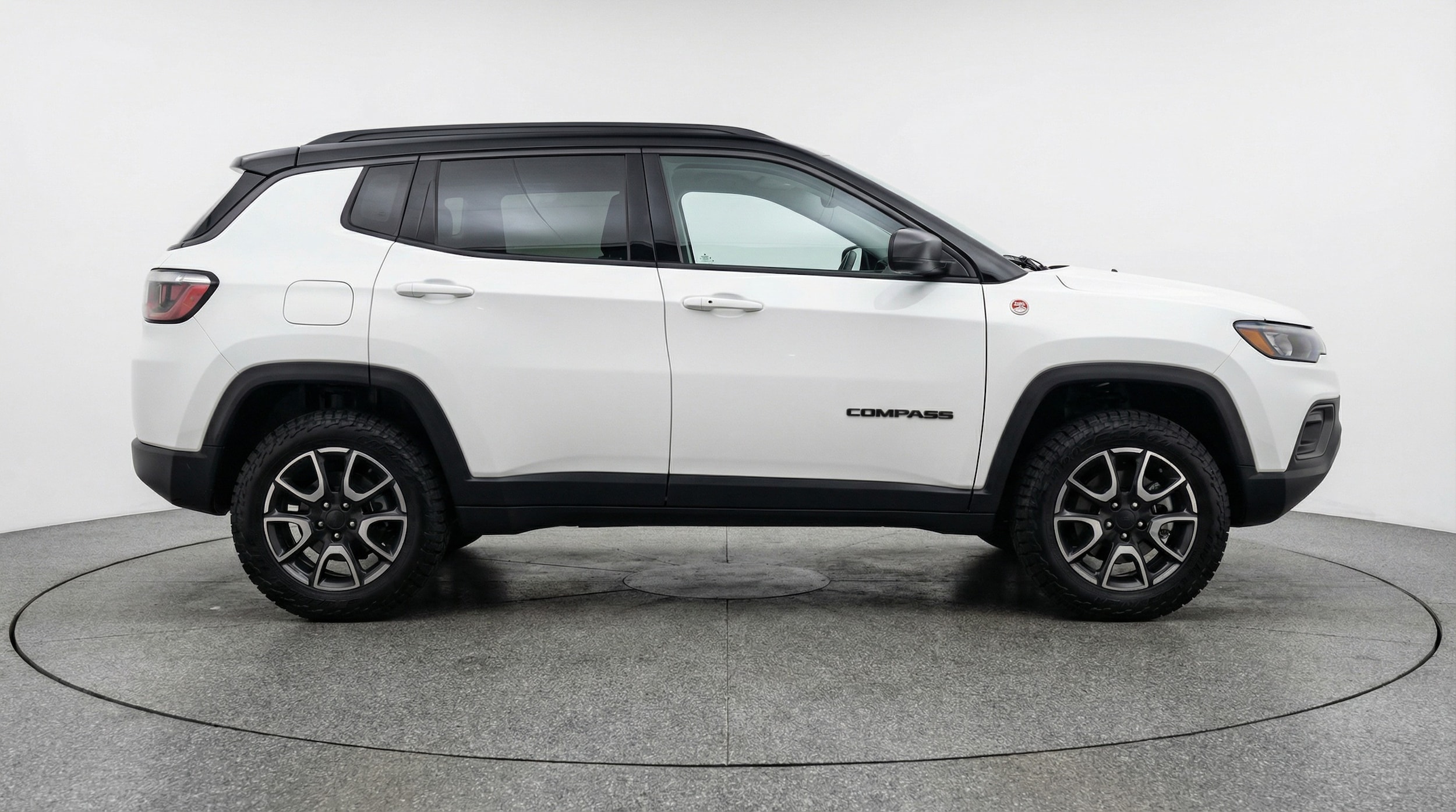 Thumbnail: 2025 Jeep Compass - 8