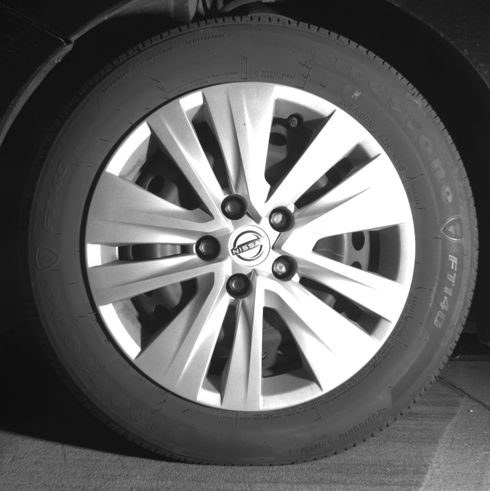 Thumbnail: 2025 Nissan Sentra - 12