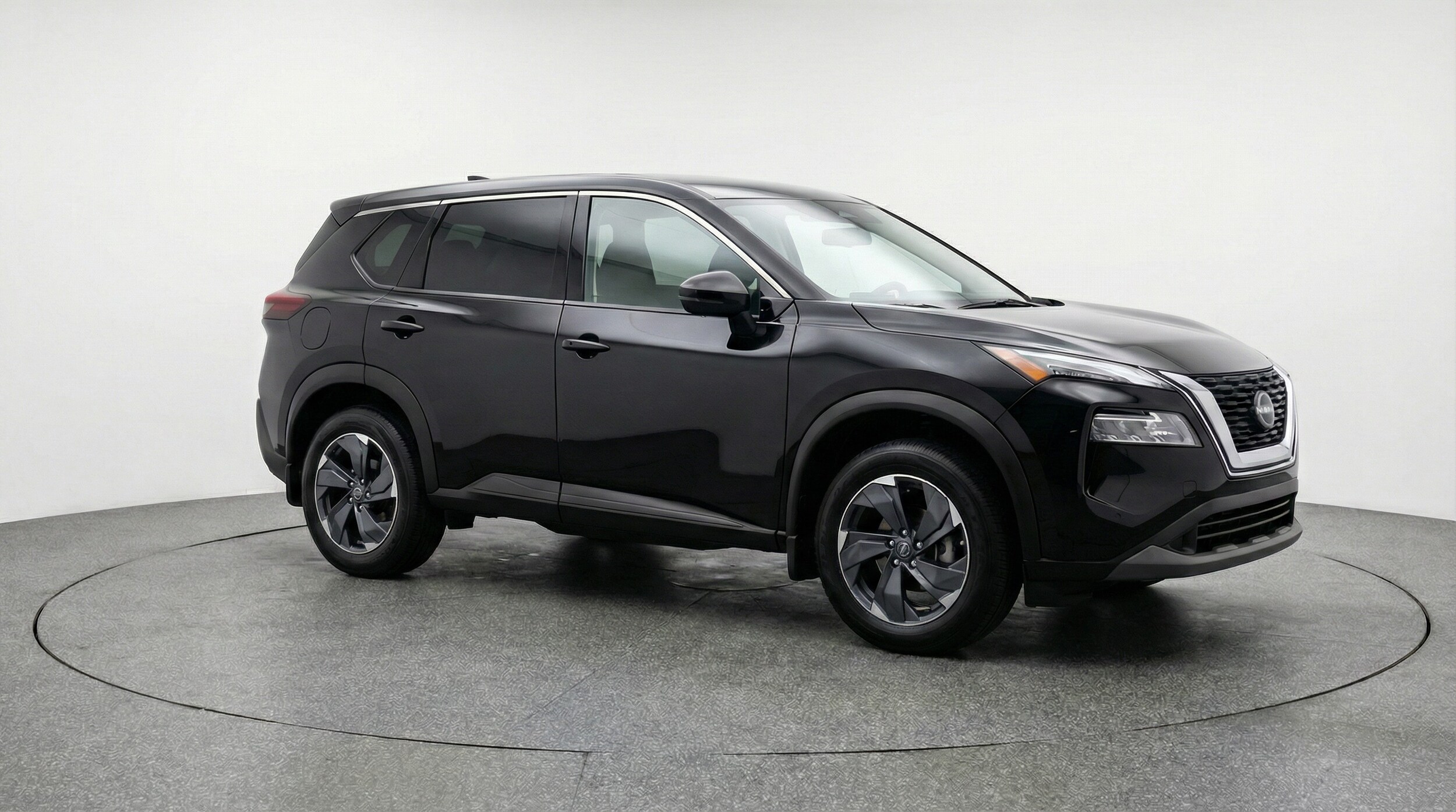 Thumbnail: 2025 Nissan Rogue - 1