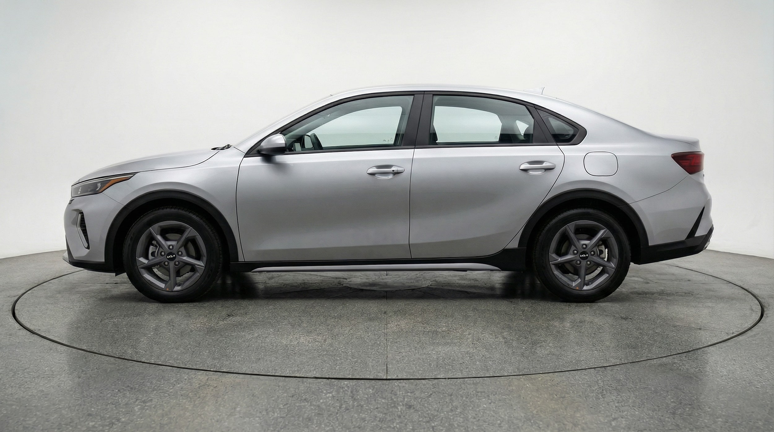 Thumbnail: 2025 Kia K4 - 4