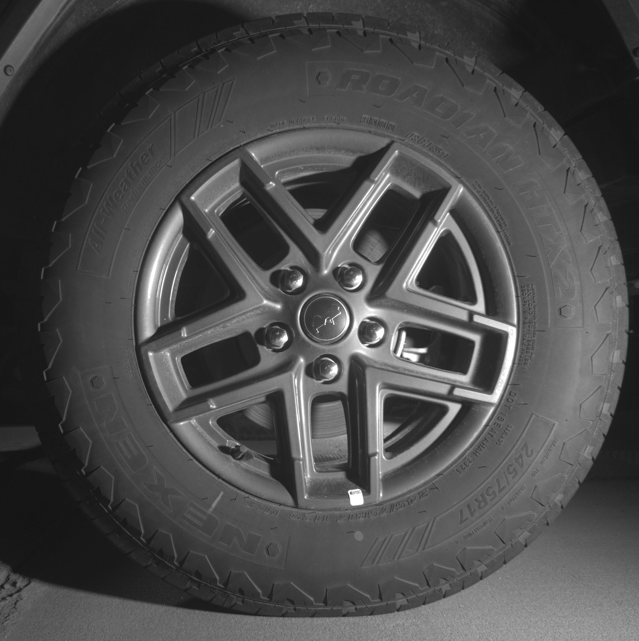 Thumbnail: 2025 Jeep Wrangler - 11