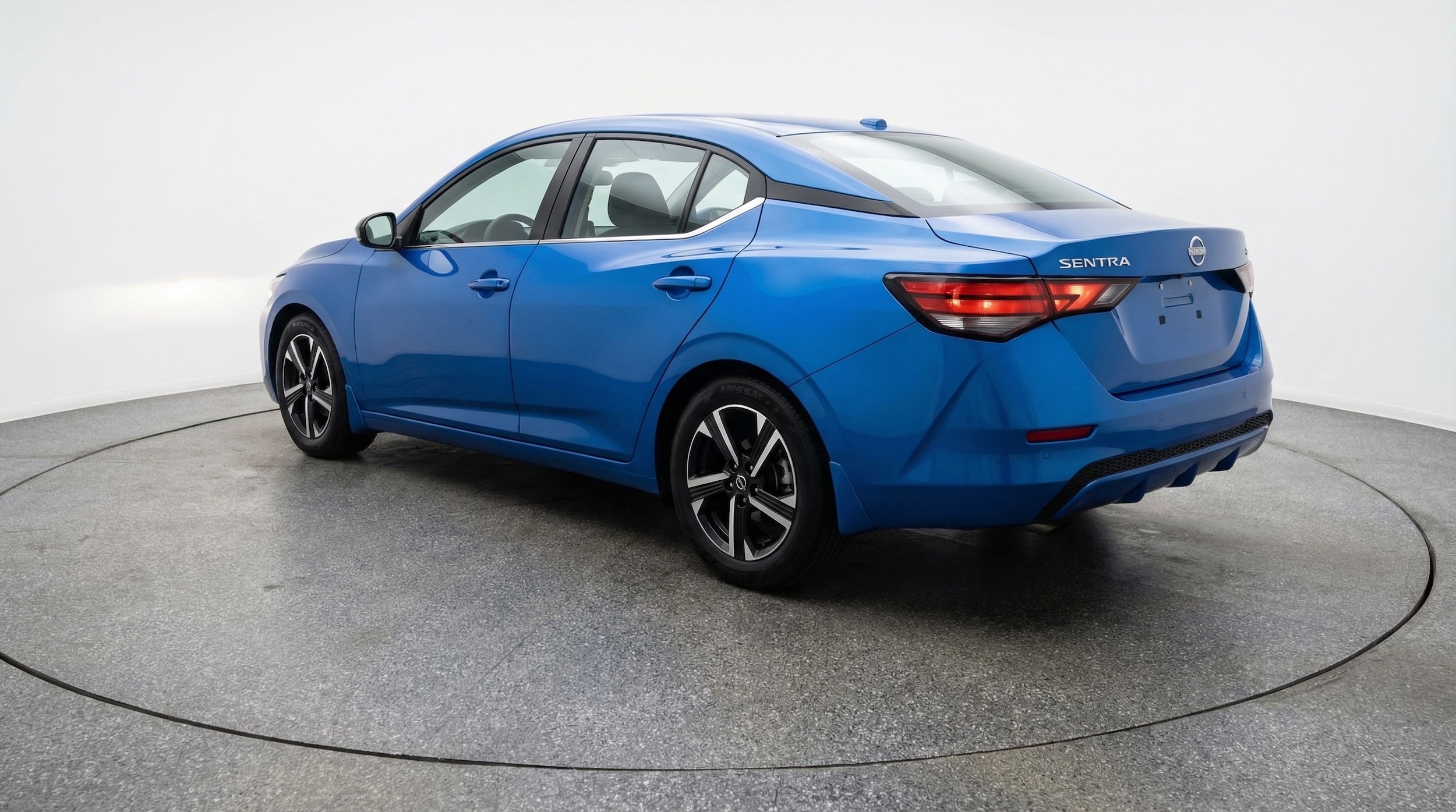 Thumbnail: 2025 Nissan Sentra - 5
