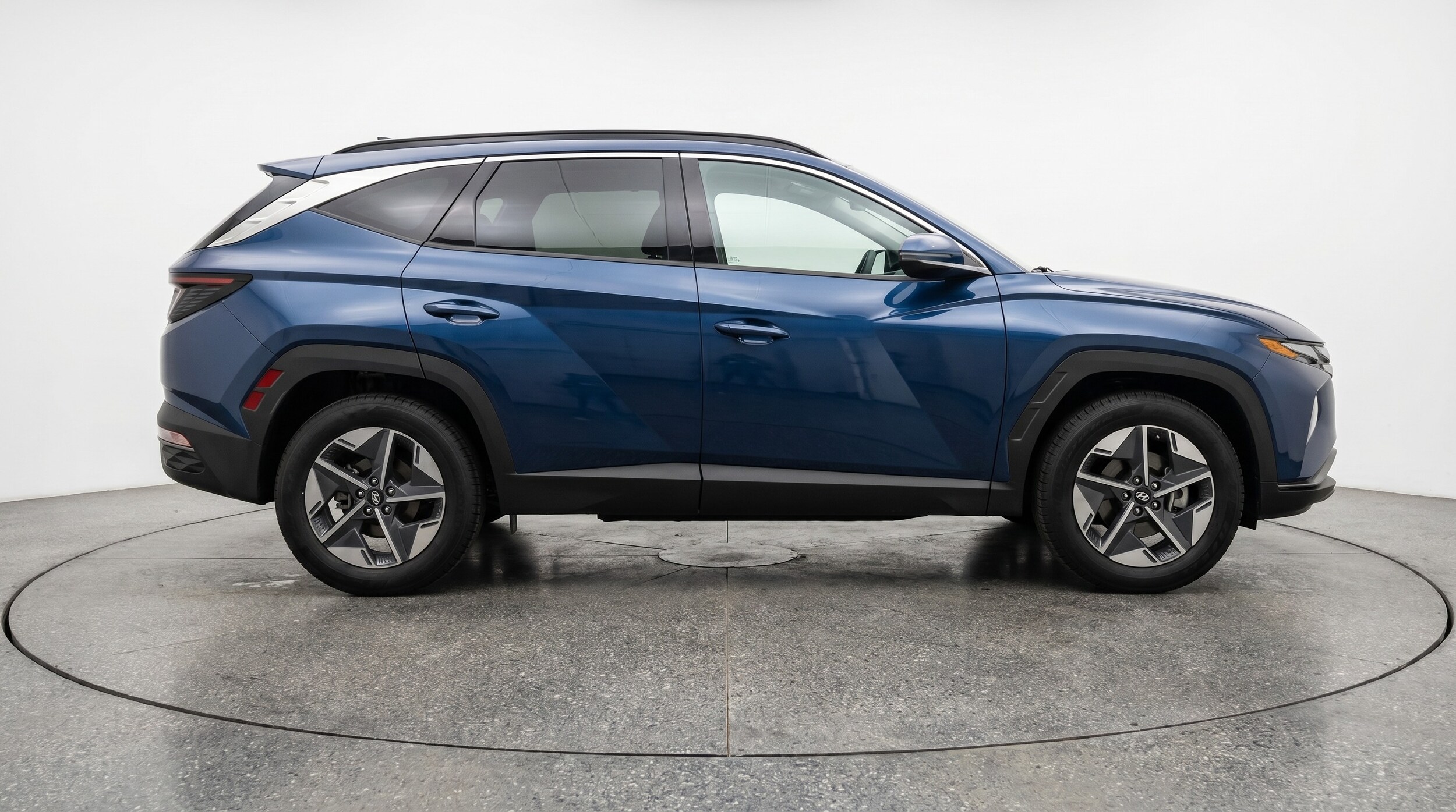 Thumbnail: 2025 Hyundai Tucson - 8